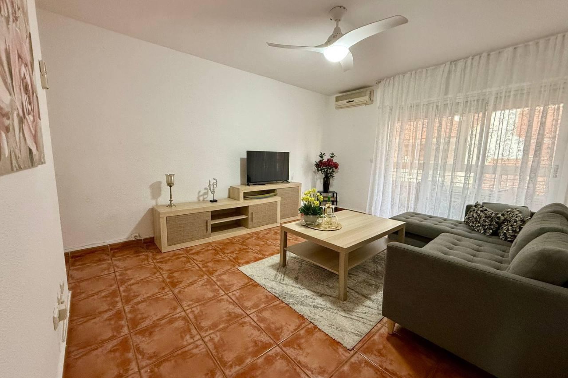Wiederverkauf - Wohnung -
Torrevieja - Playa del Cura