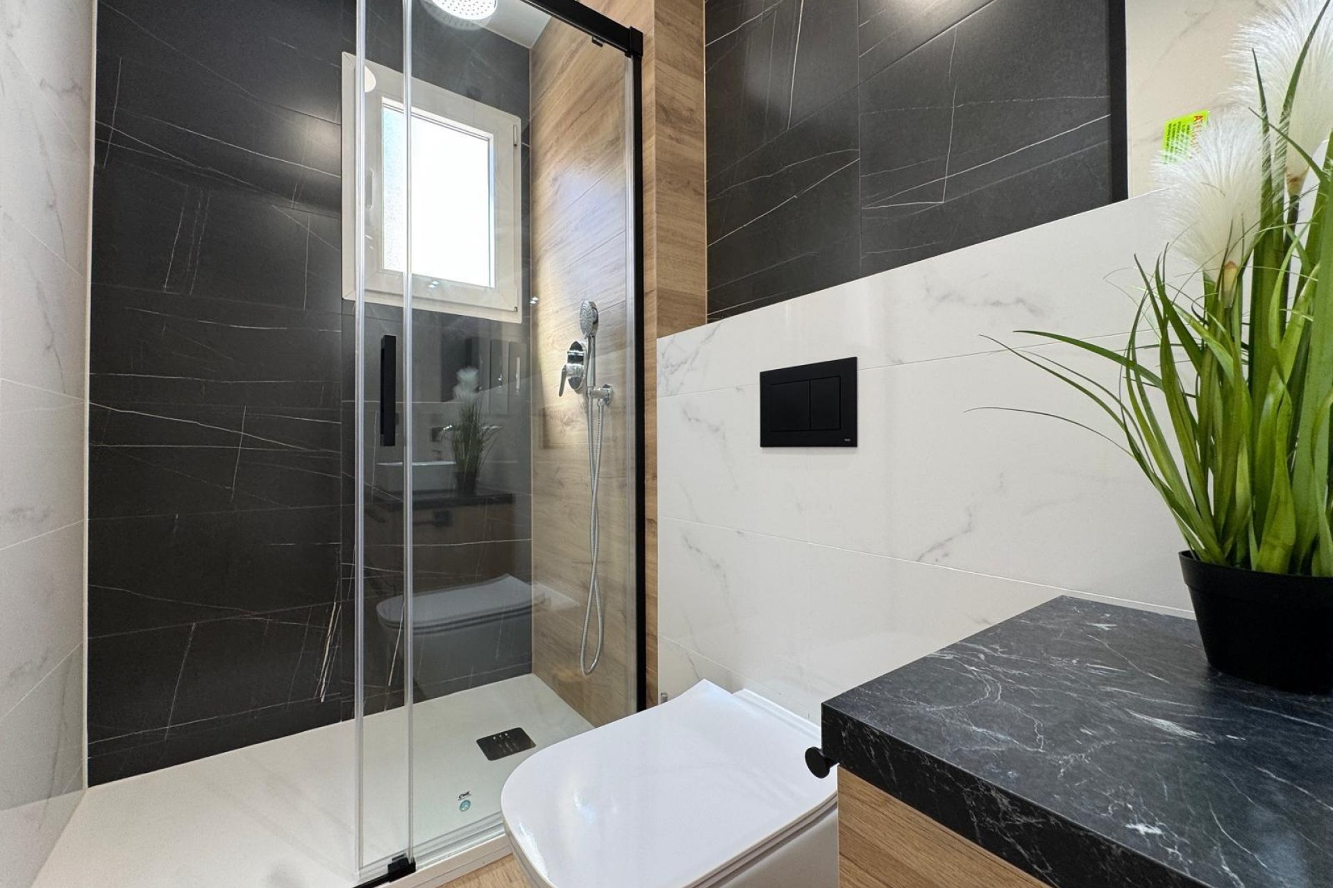Wiederverkauf - Wohnung -
Torrevieja - Playa del Cura