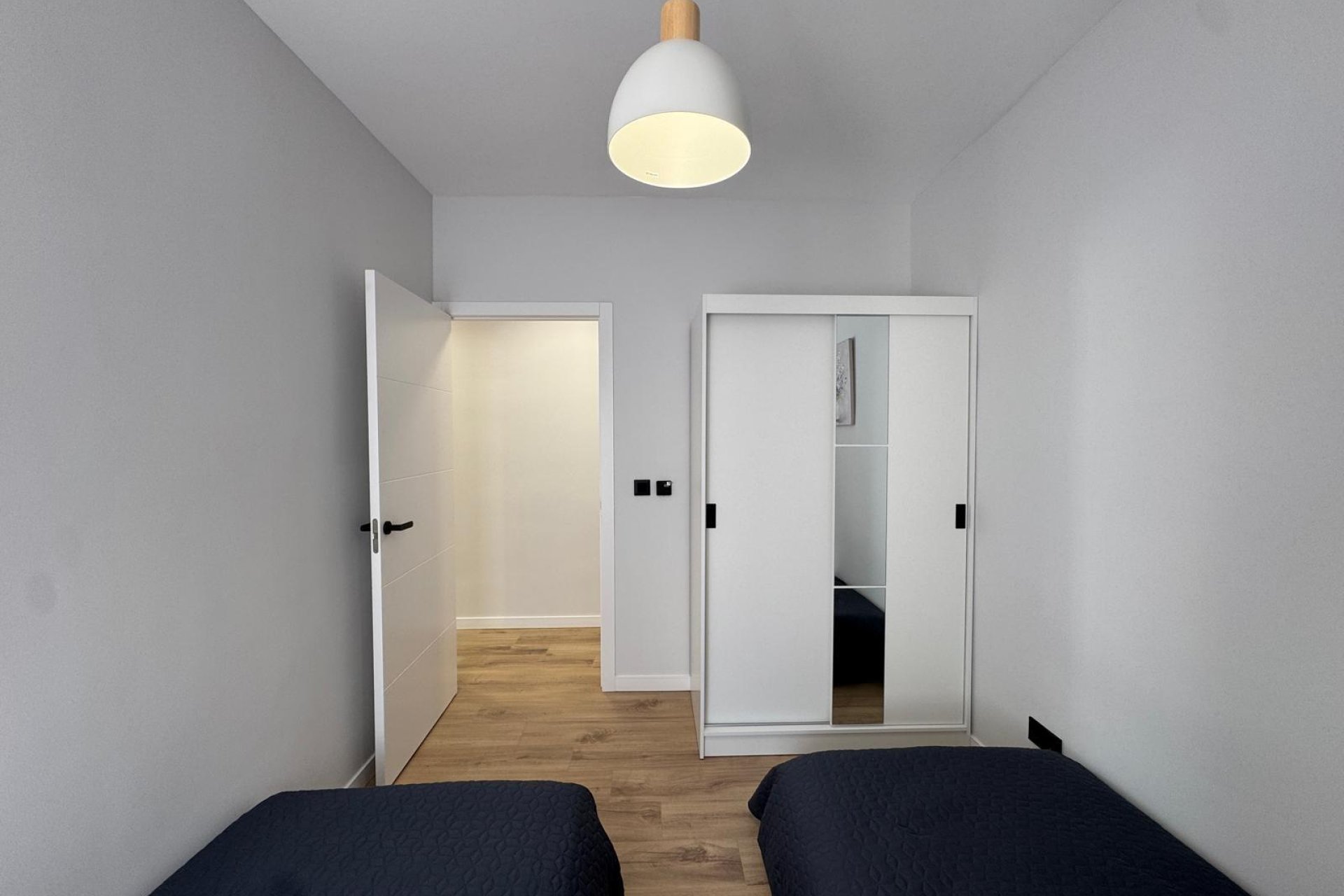 Wiederverkauf - Wohnung -
Torrevieja - Playa del Cura