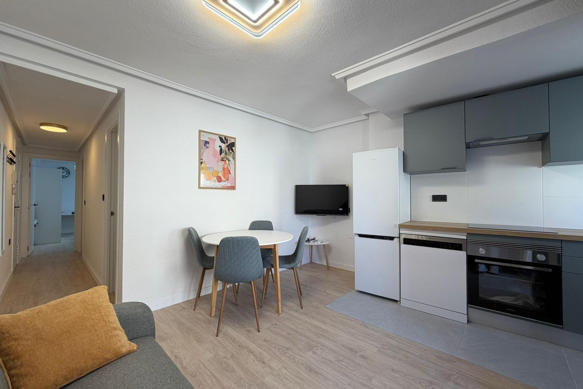 Wiederverkauf - Wohnung -
Torrevieja - Playa del Cura