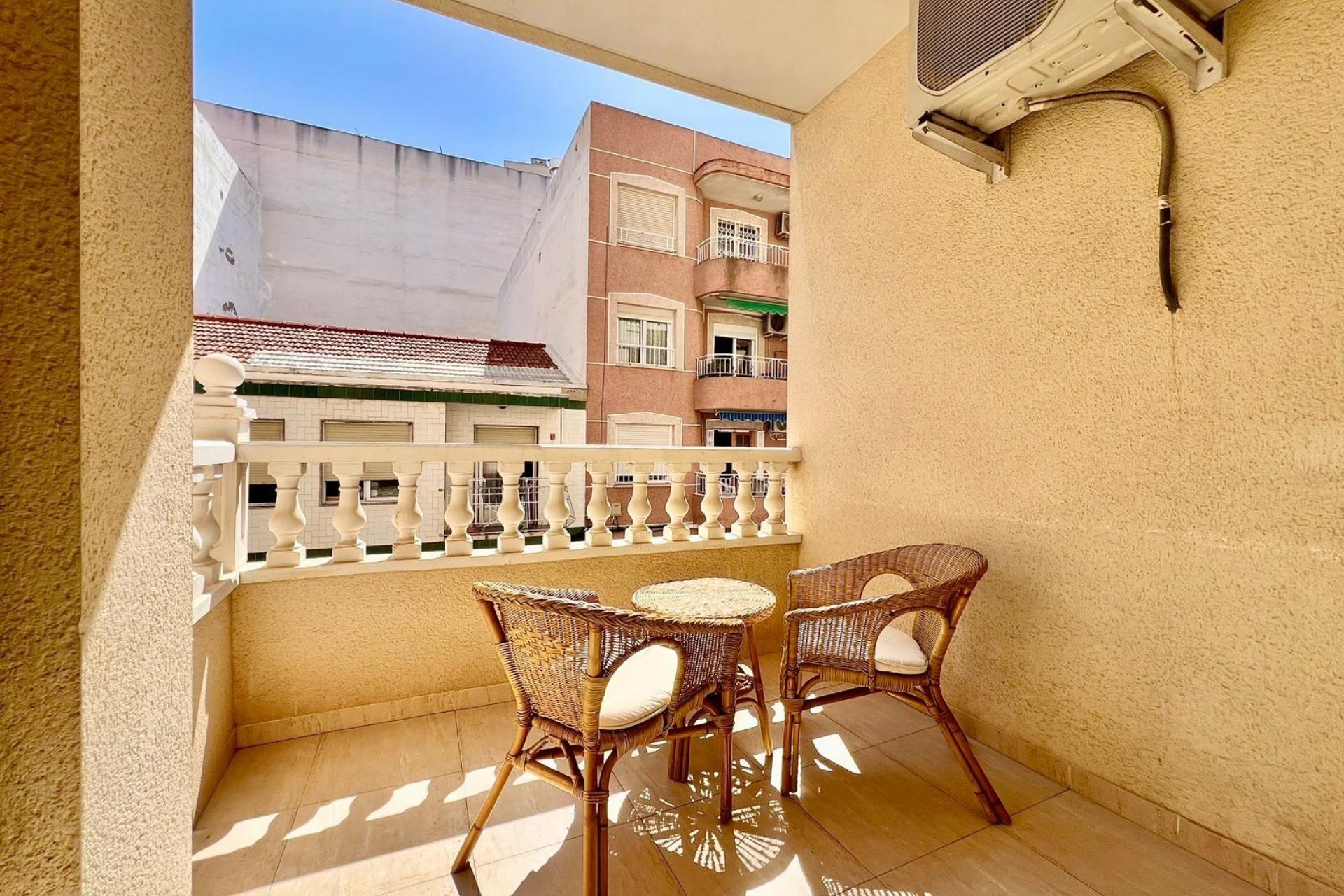 Wiederverkauf - Wohnung -
Torrevieja - Playa del Cura