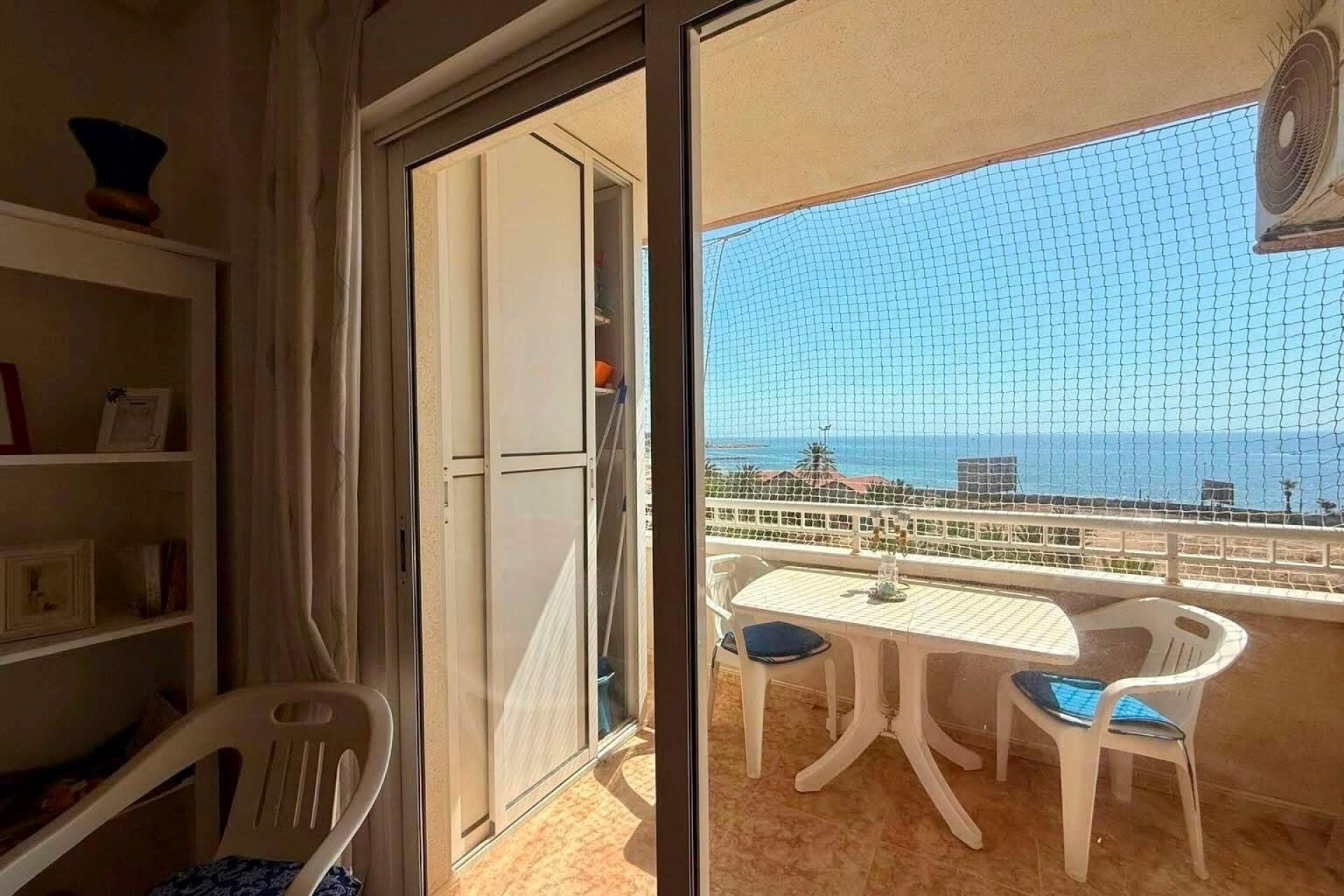 Wiederverkauf - Wohnung -
Torrevieja - Playa del Cura