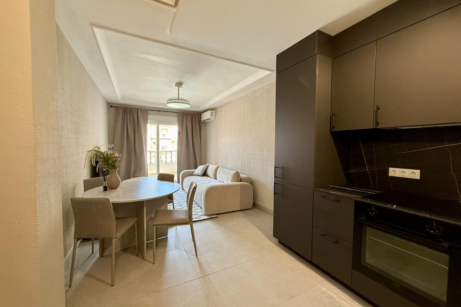 Wiederverkauf - Wohnung -
Torrevieja - Playa del Cura