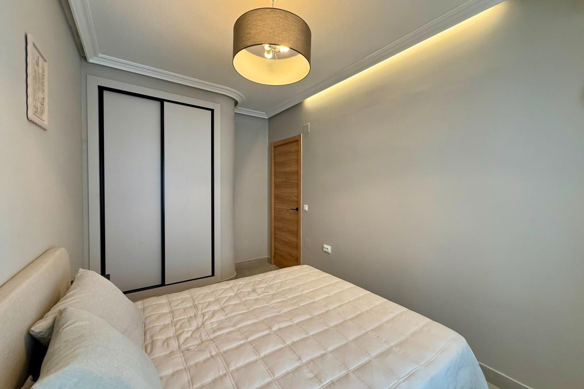 Wiederverkauf - Wohnung -
Torrevieja - Playa del Cura