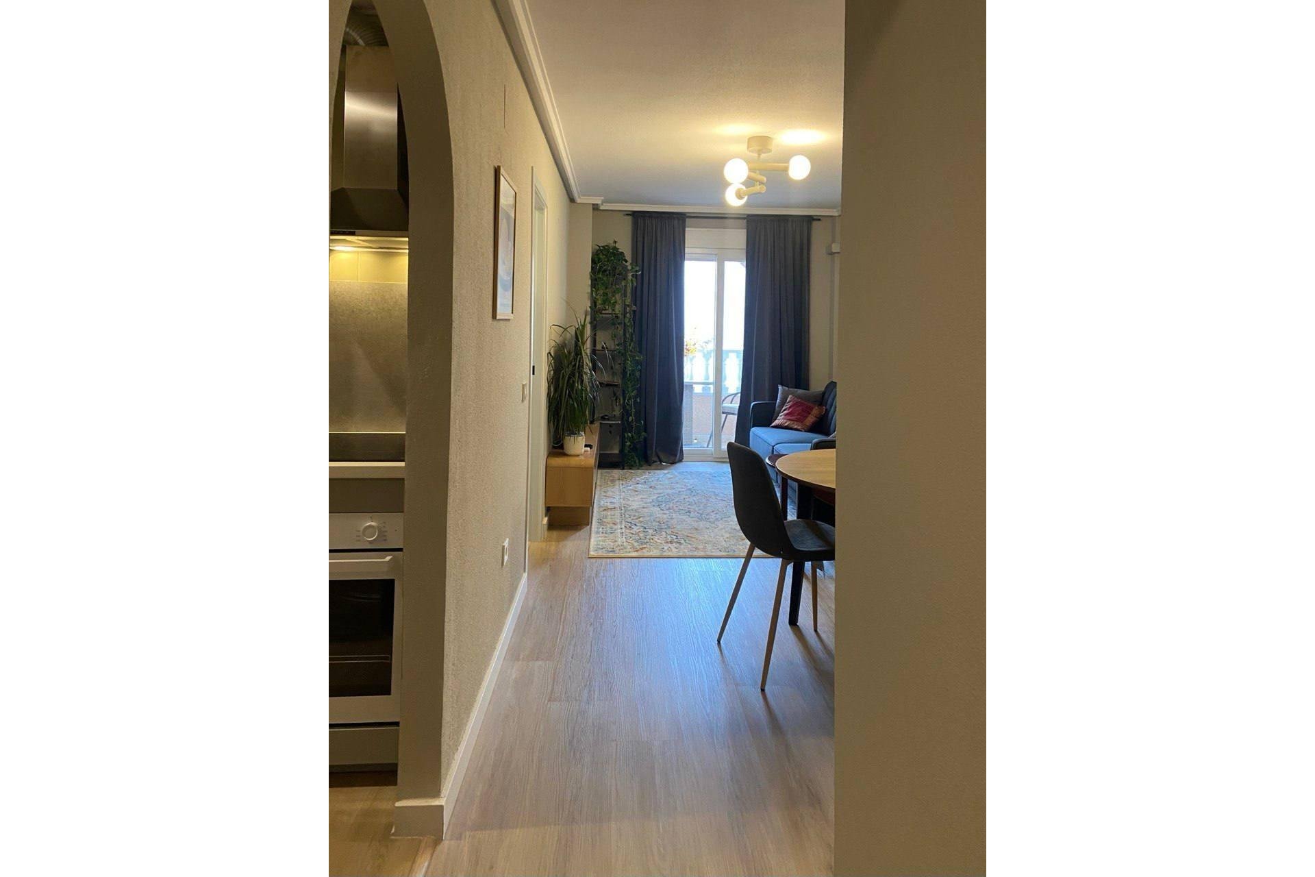 Wiederverkauf - Wohnung -
Torrevieja - Playa del Cura