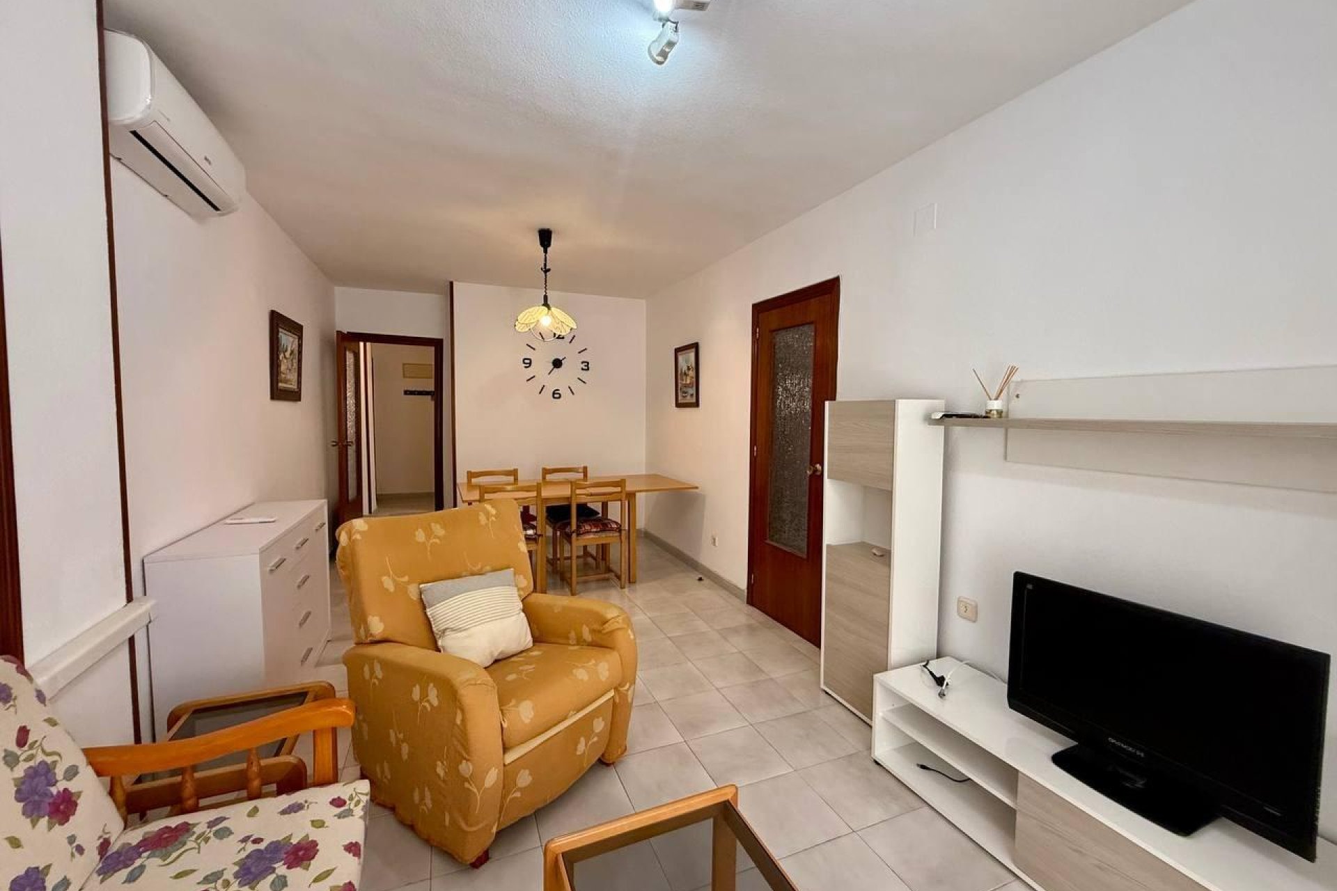 Wiederverkauf - Wohnung -
Torrevieja - Playa del Cura