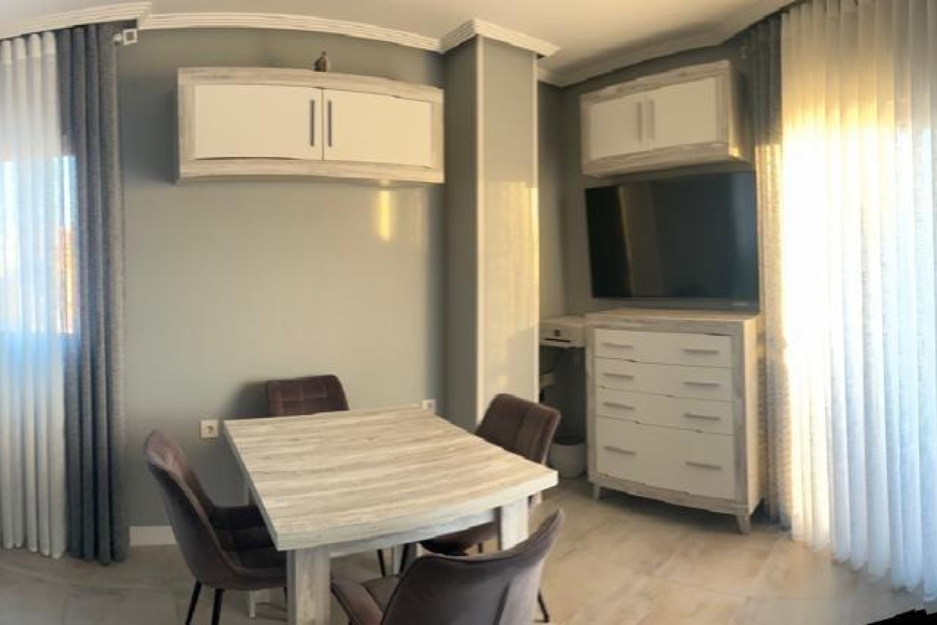 Wiederverkauf - Wohnung -
Torrevieja - Playa del Cura