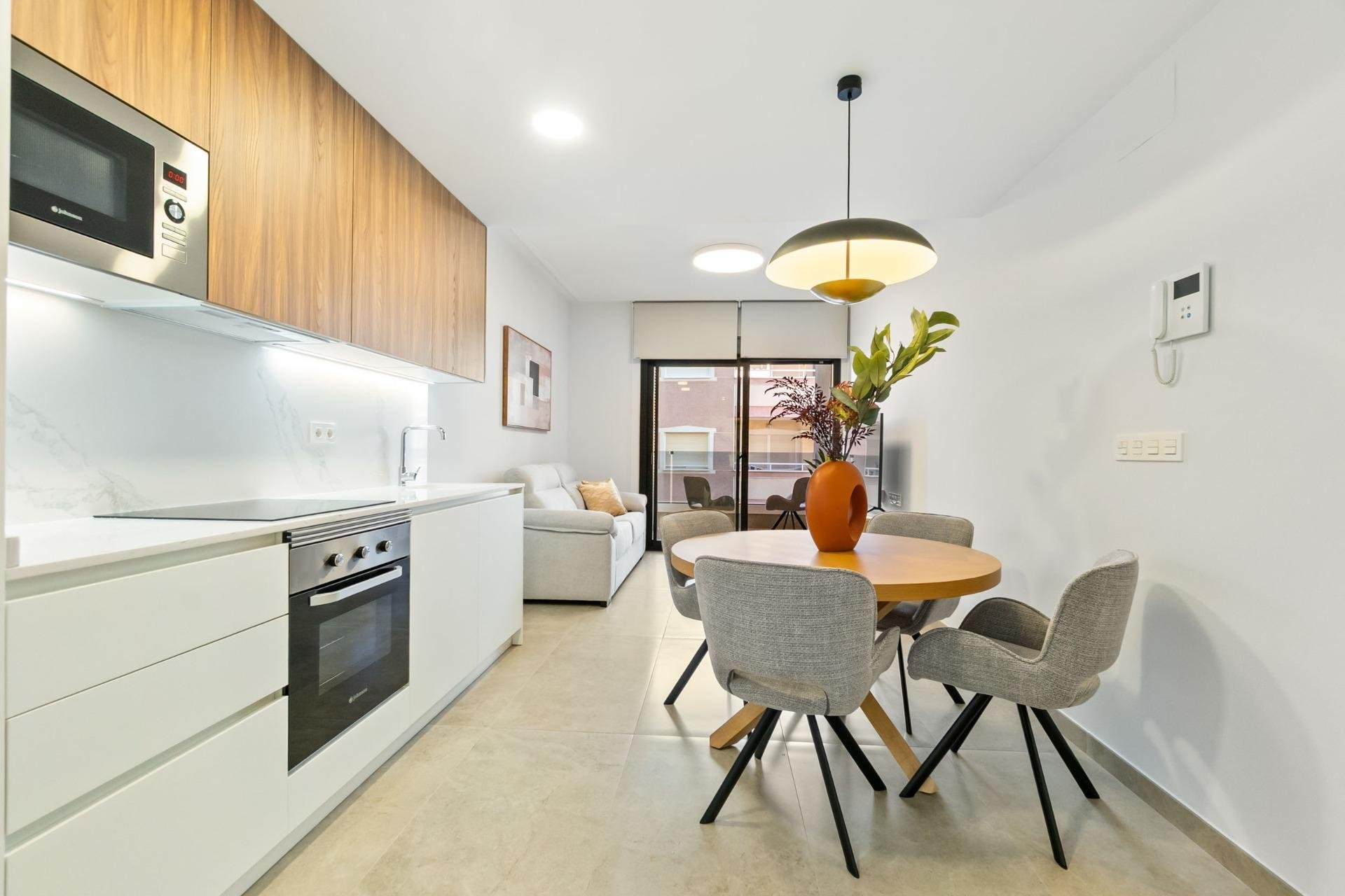 Wiederverkauf - Wohnung -
Torrevieja - Playa del Cura