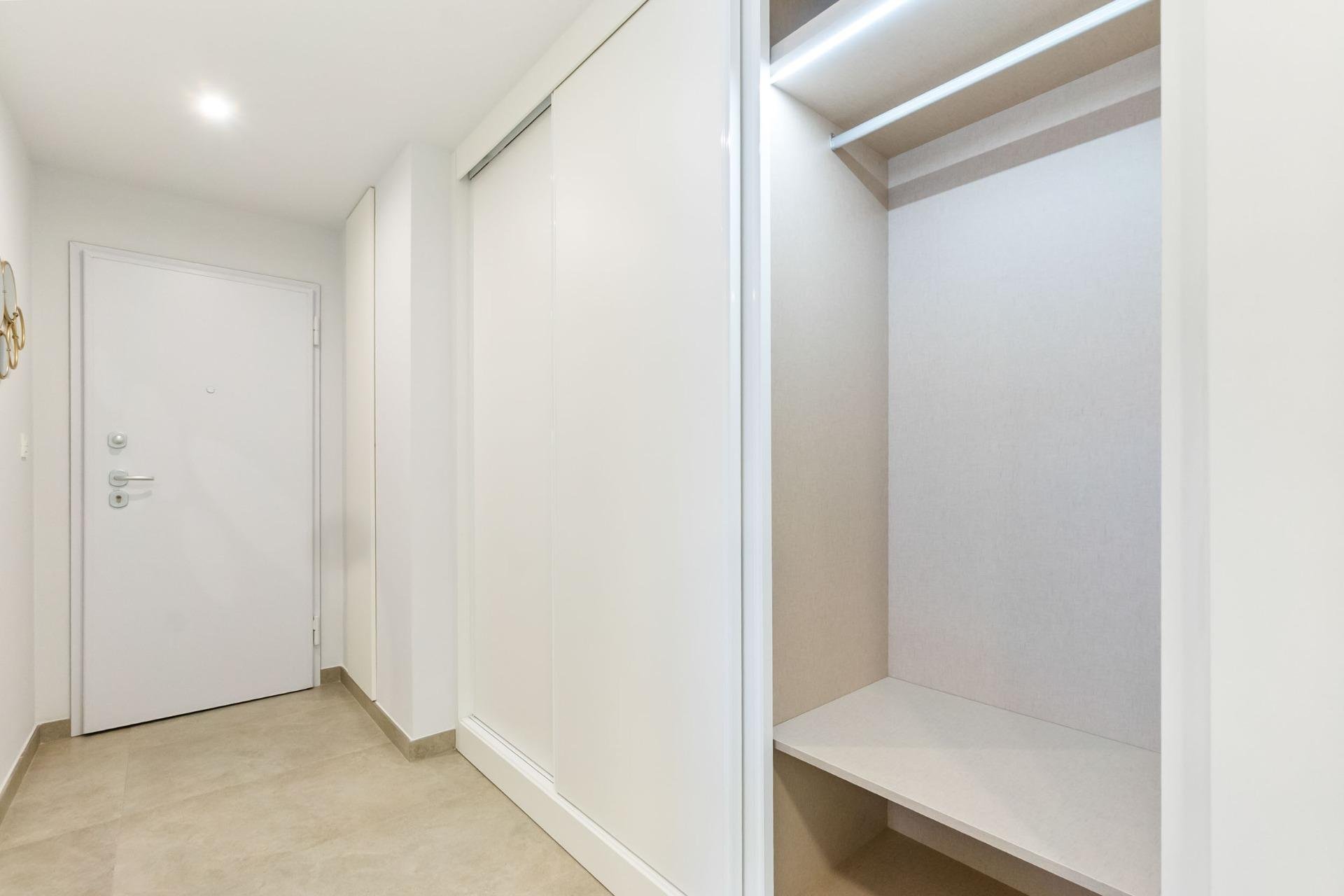 Wiederverkauf - Wohnung -
Torrevieja - Playa del Cura