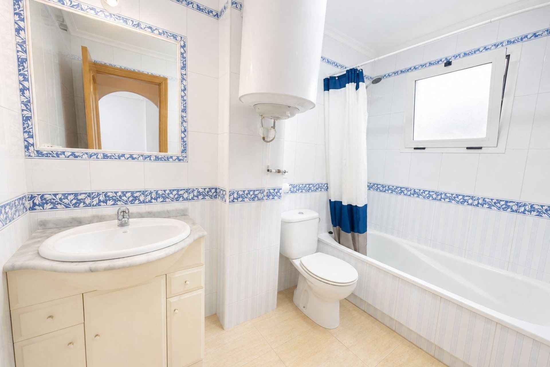 Wiederverkauf - Wohnung -
Torrevieja - Playa del Cura