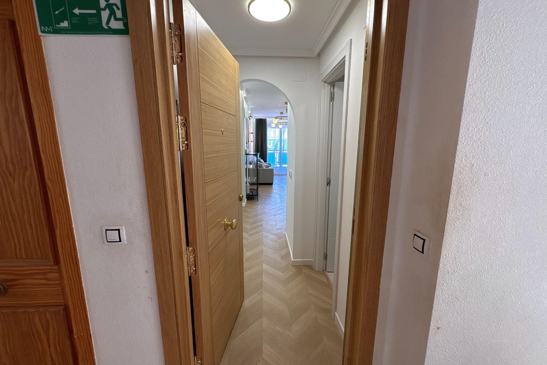 Wiederverkauf - Wohnung -
Torrevieja - Playa del Cura