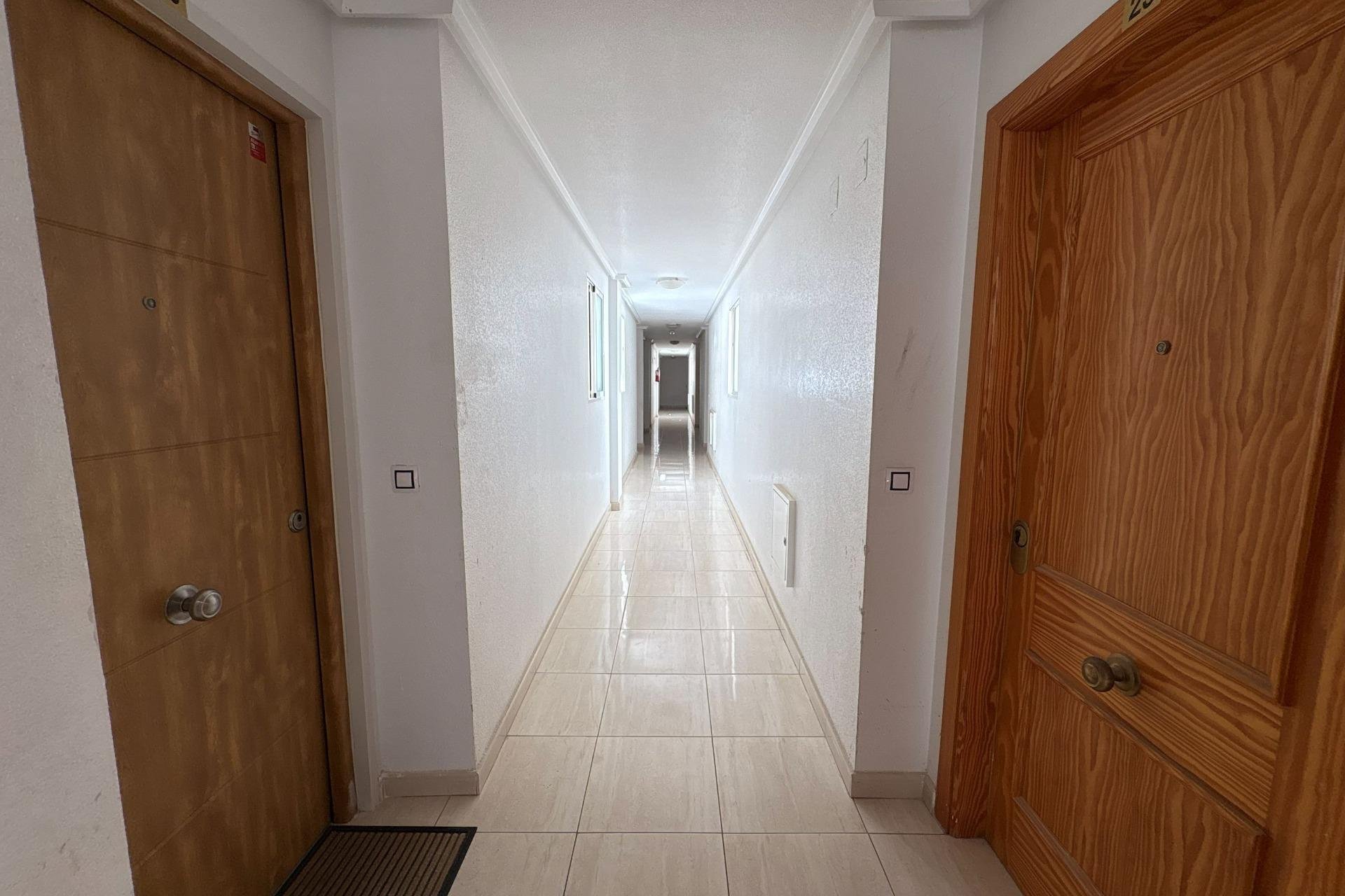 Wiederverkauf - Wohnung -
Torrevieja - Playa del Cura