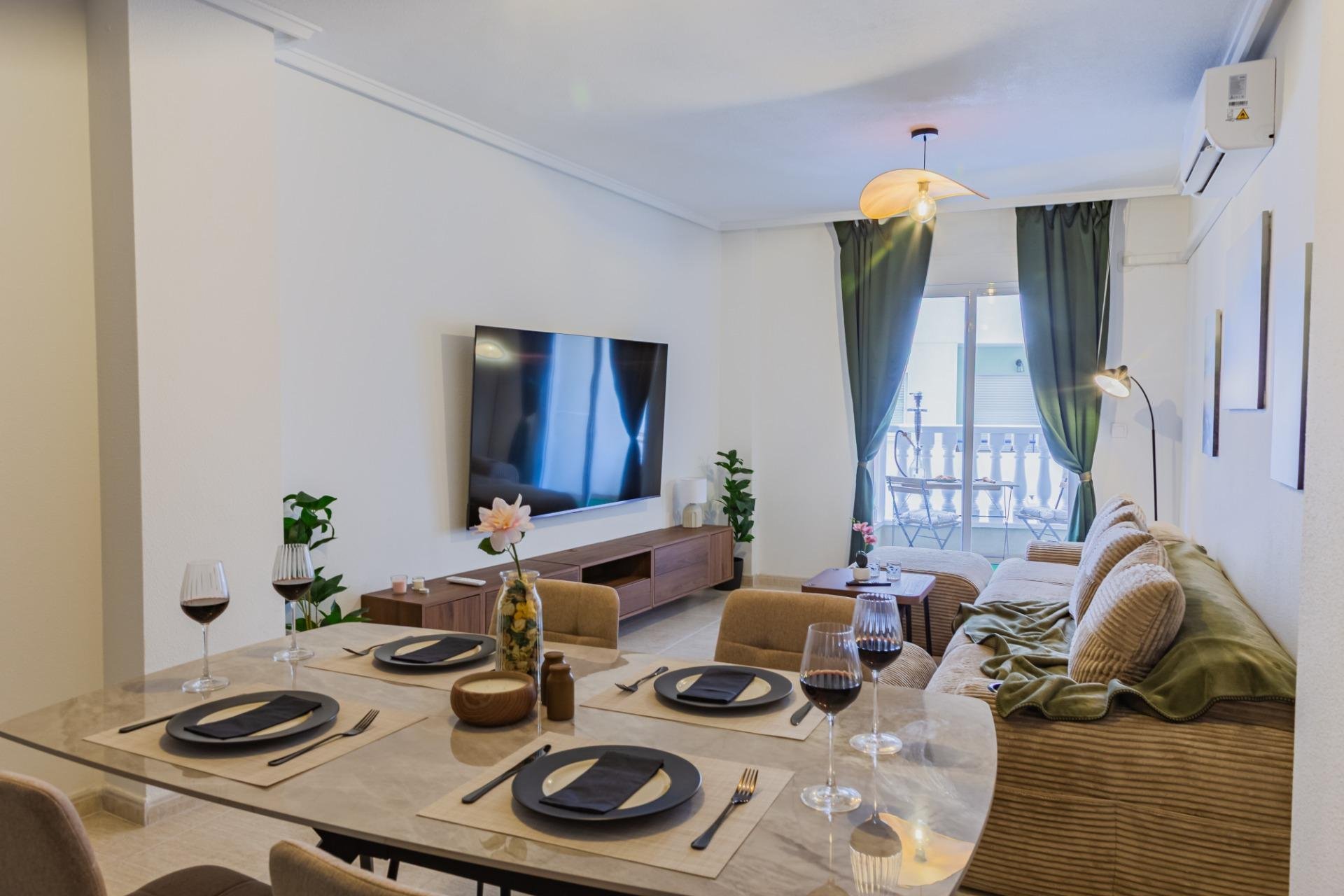 Wiederverkauf - Wohnung -
Torrevieja - Playa del Cura
