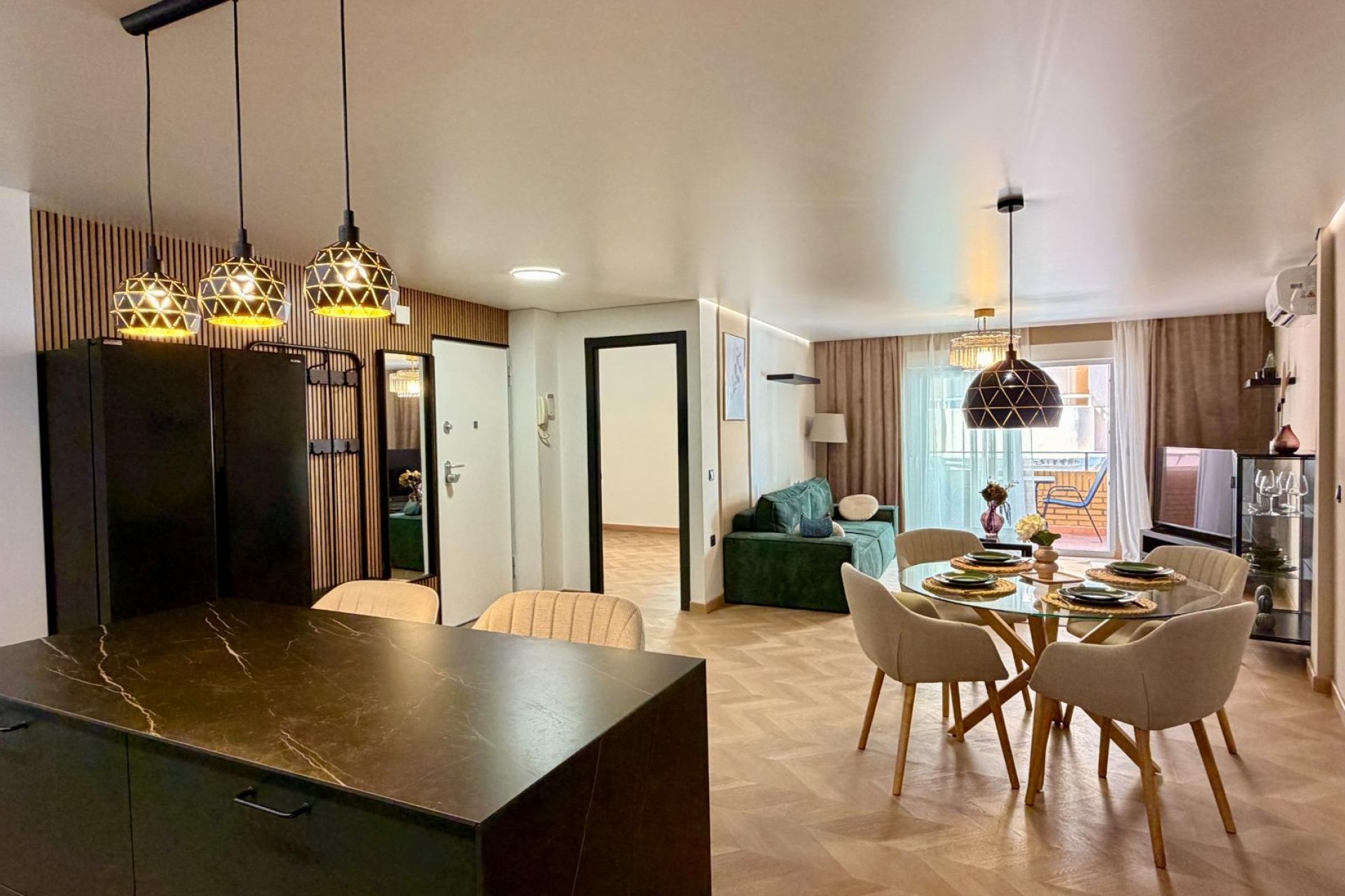 Wiederverkauf - Wohnung -
Torrevieja - Playa del Cura