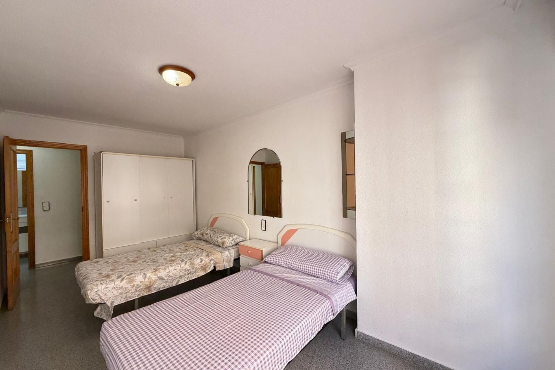 Wiederverkauf - Wohnung -
Torrevieja - Playa del Cura