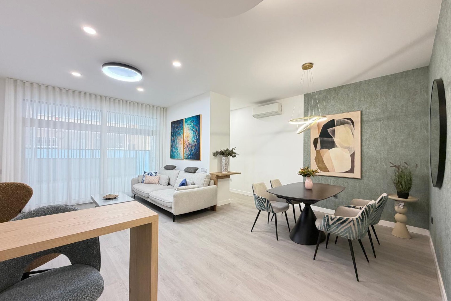 Wiederverkauf - Wohnung -
Torrevieja - Playa del Cura