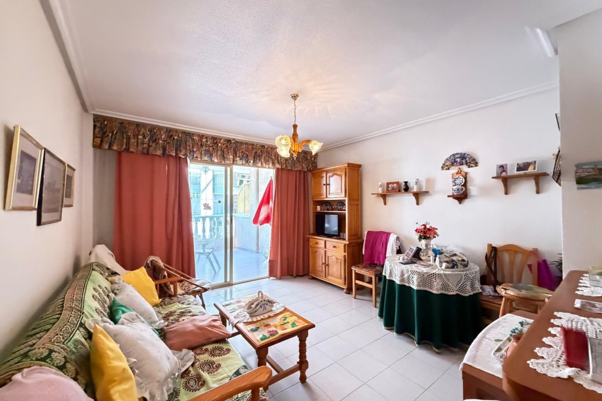 Wiederverkauf - Wohnung -
Torrevieja - Playa del Cura
