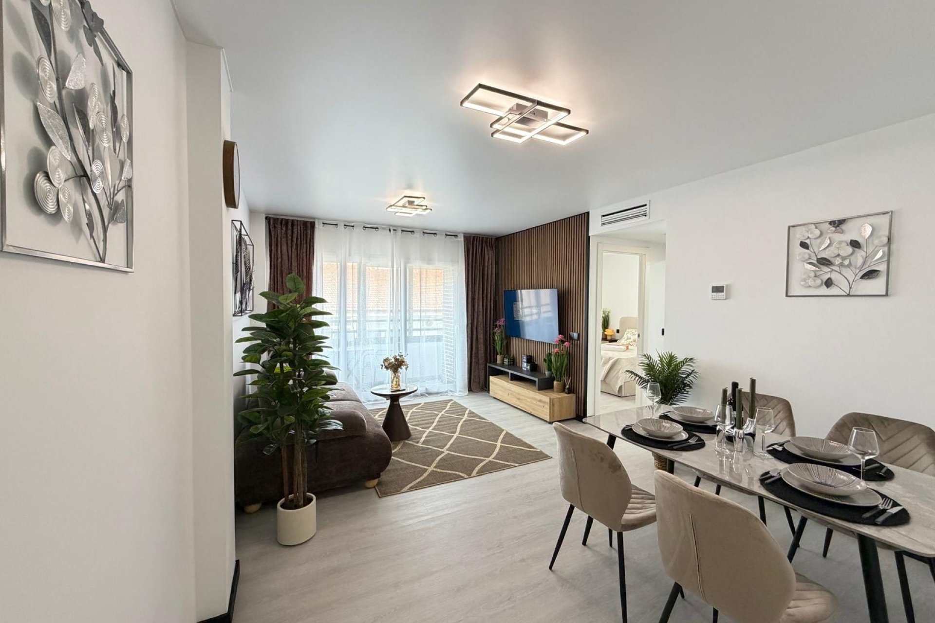 Wiederverkauf - Wohnung -
Torrevieja - Playa del Cura