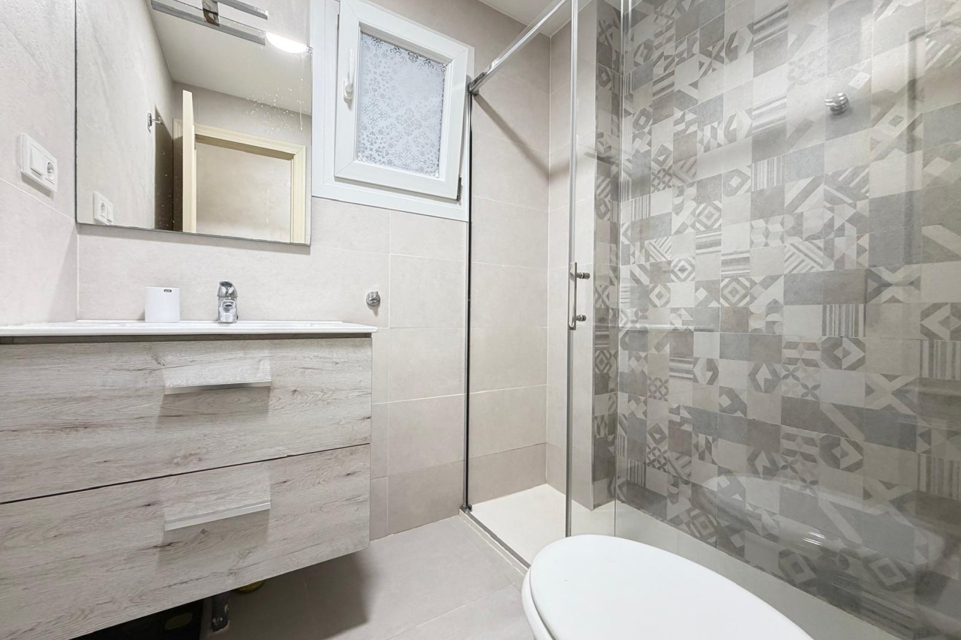 Wiederverkauf - Wohnung -
Torrevieja - Playa del Cura