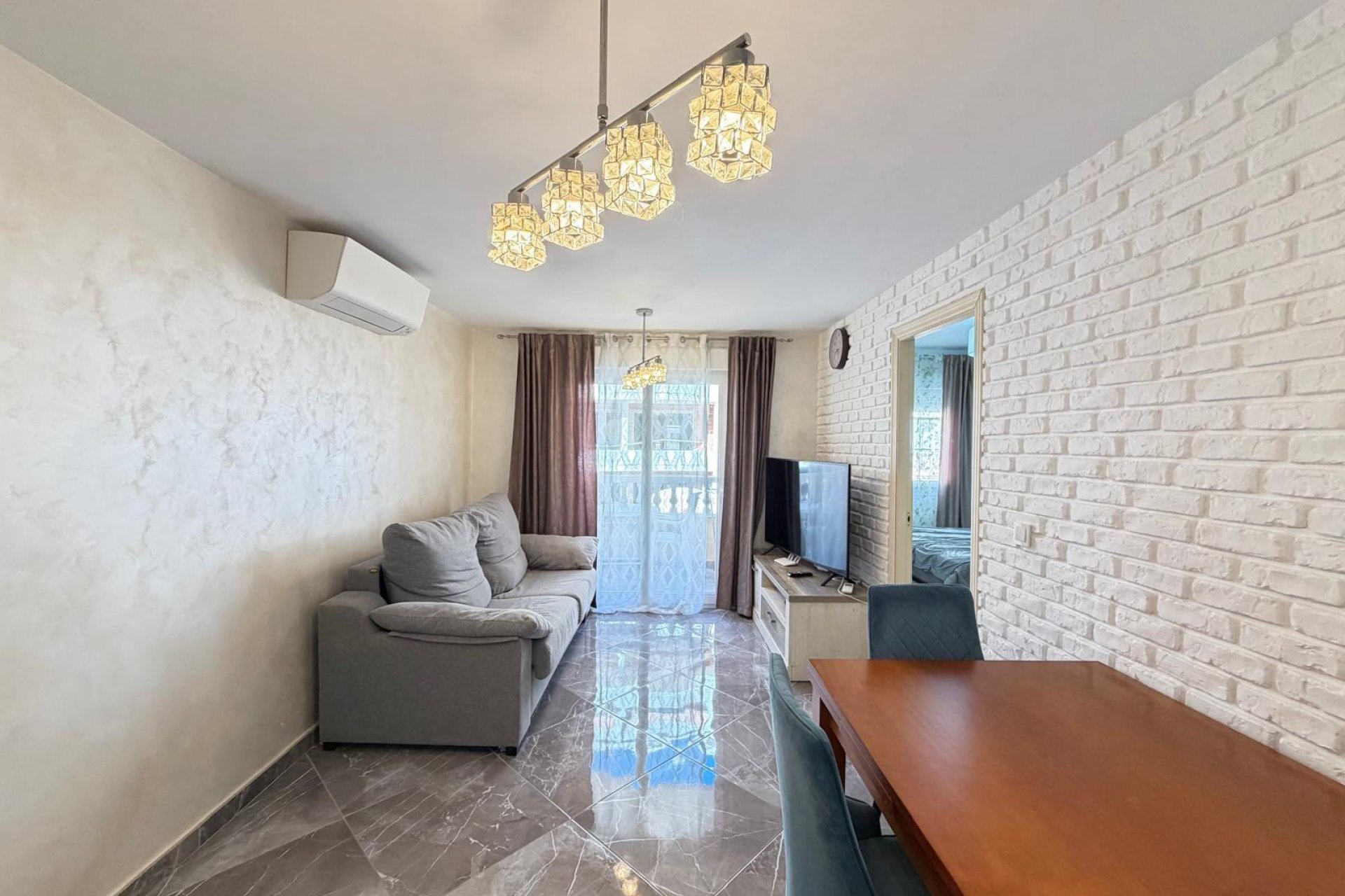 Wiederverkauf - Wohnung -
Torrevieja - Playa del Cura