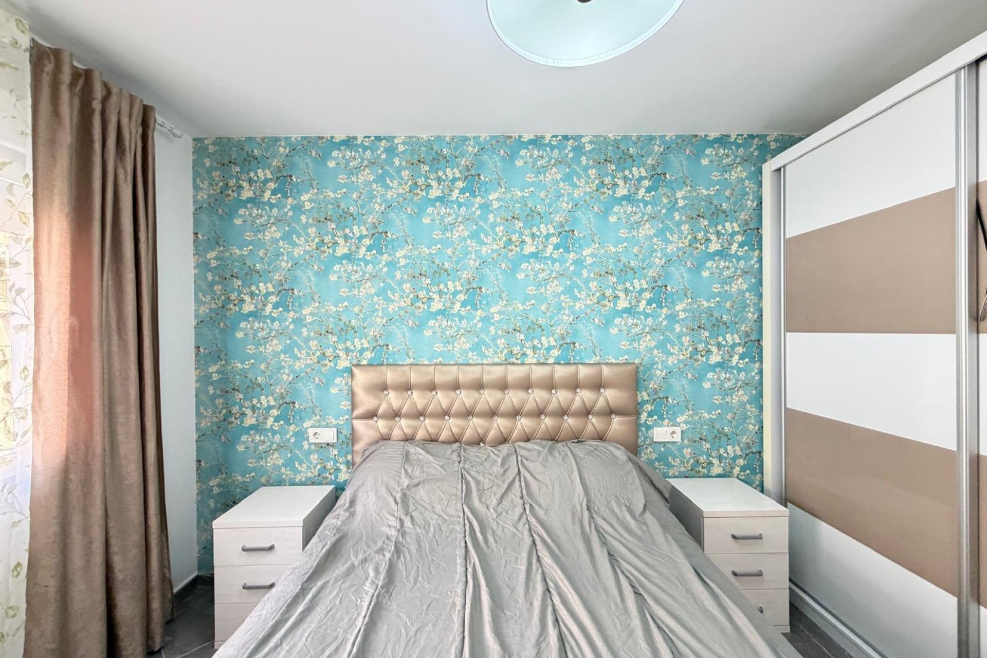 Wiederverkauf - Wohnung -
Torrevieja - Playa del Cura
