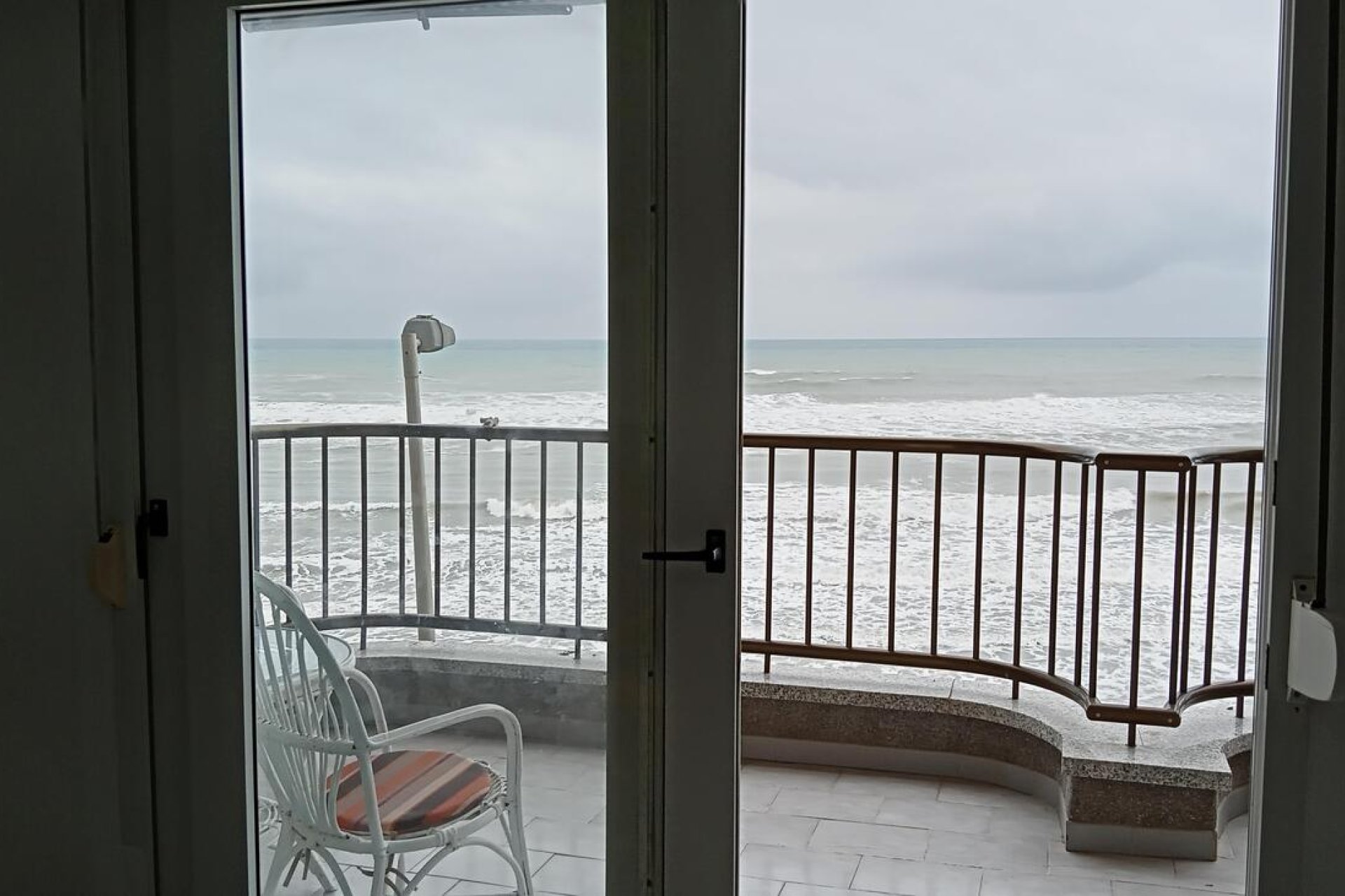 Wiederverkauf - Wohnung -
Torrevieja - PLAYA LOS LOCOS