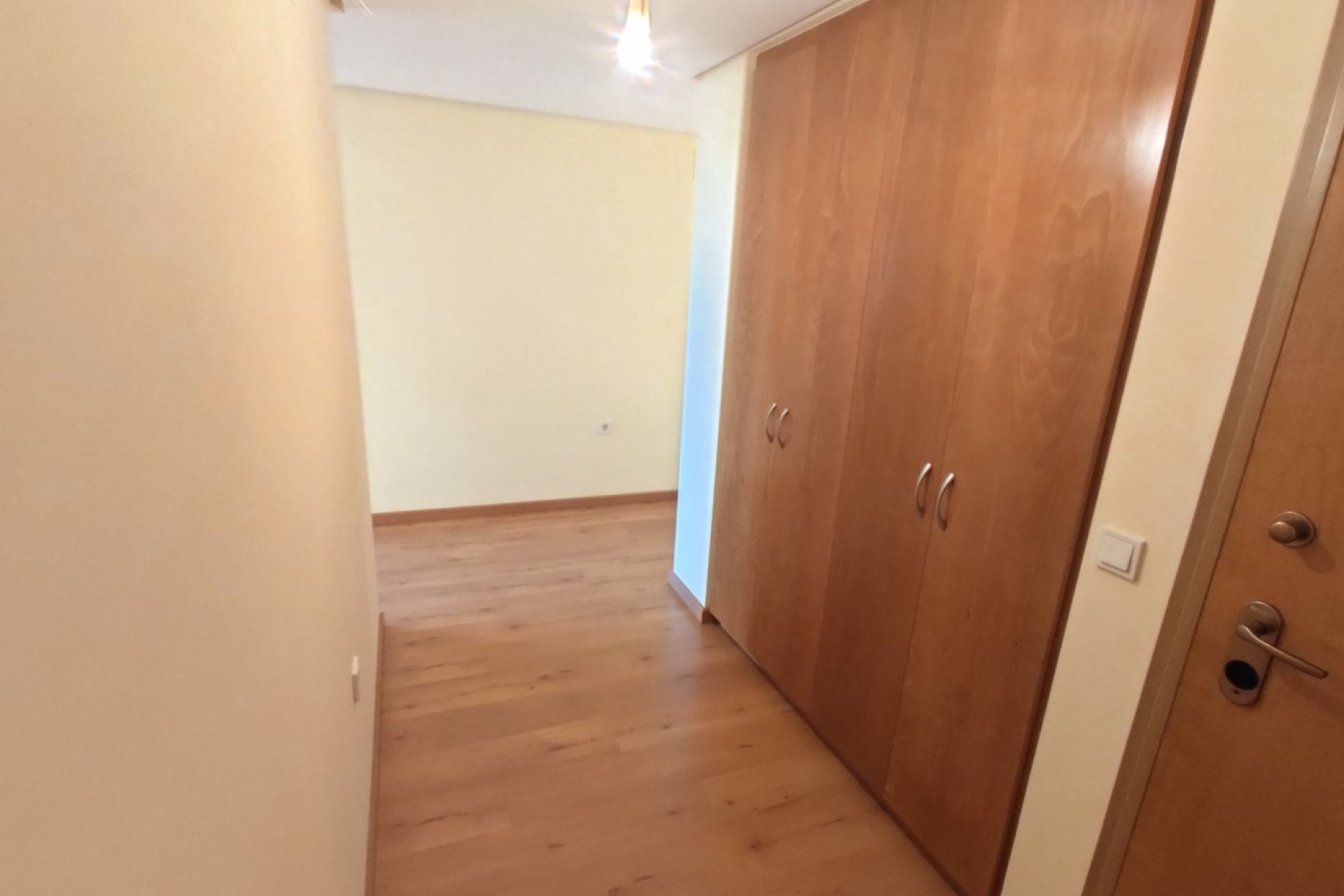 Wiederverkauf - Wohnung -
Torrevieja - Puerto