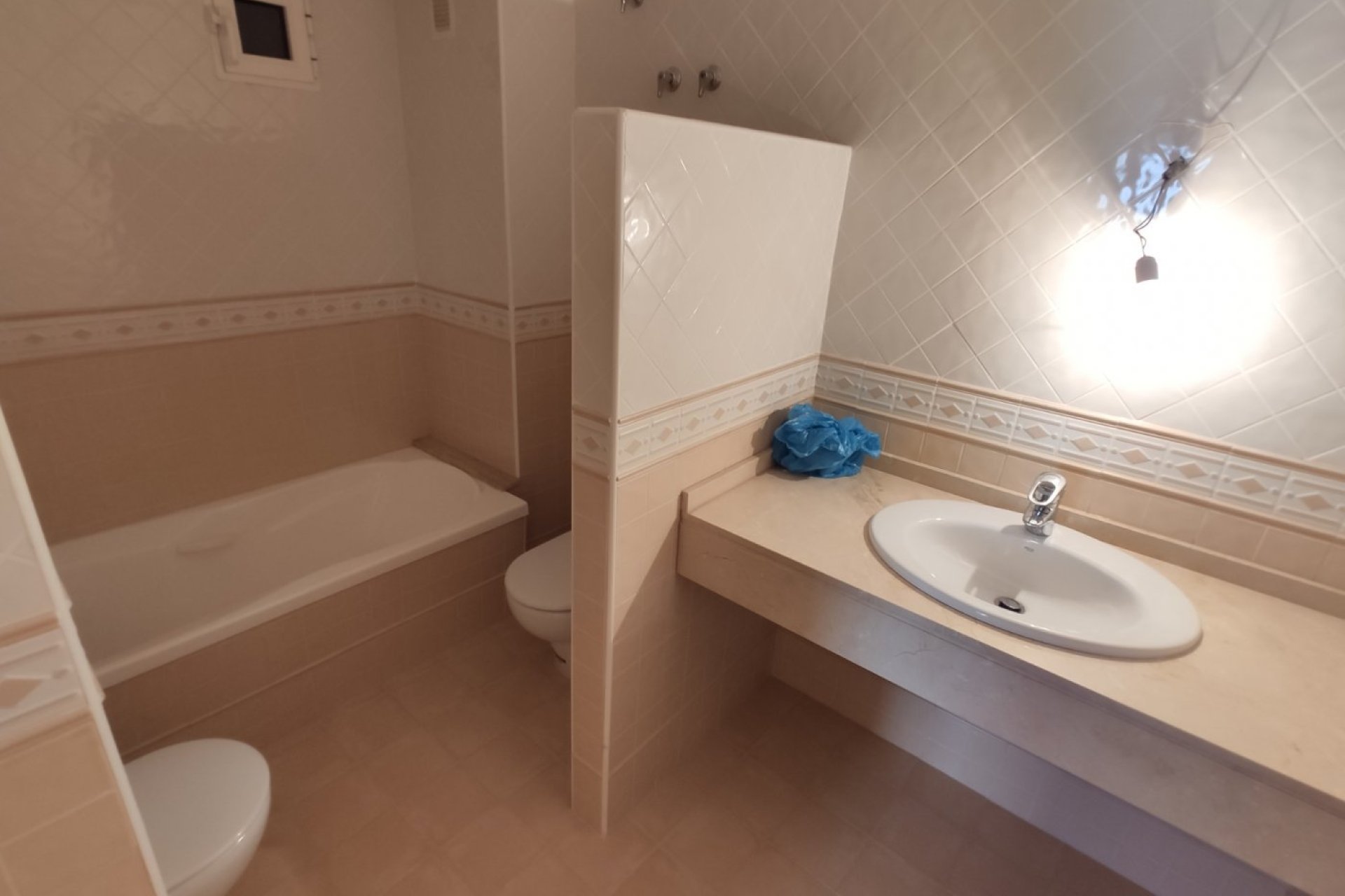 Wiederverkauf - Wohnung -
Torrevieja - Puerto