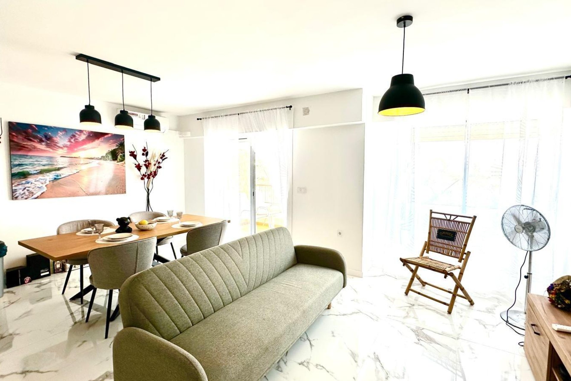 Wiederverkauf - Wohnung -
Torrevieja - Punta Prima