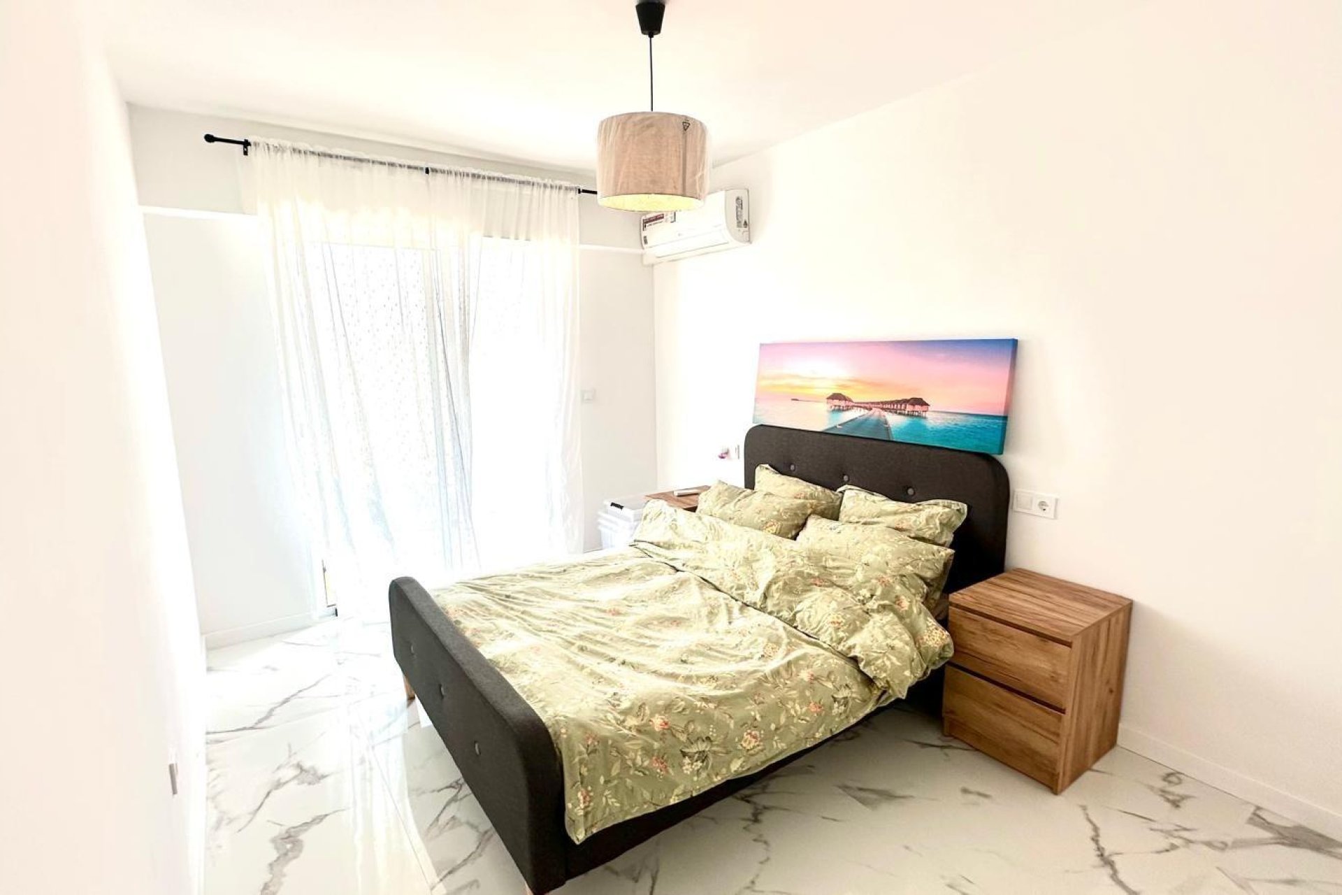 Wiederverkauf - Wohnung -
Torrevieja - Punta Prima