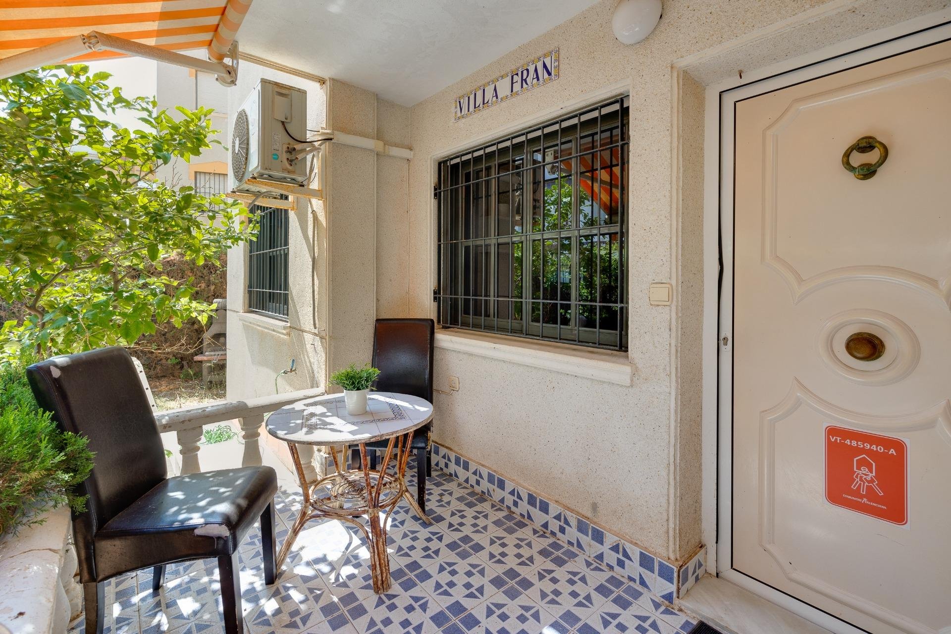 Wiederverkauf - Wohnung -
Torrevieja - Punta Prima