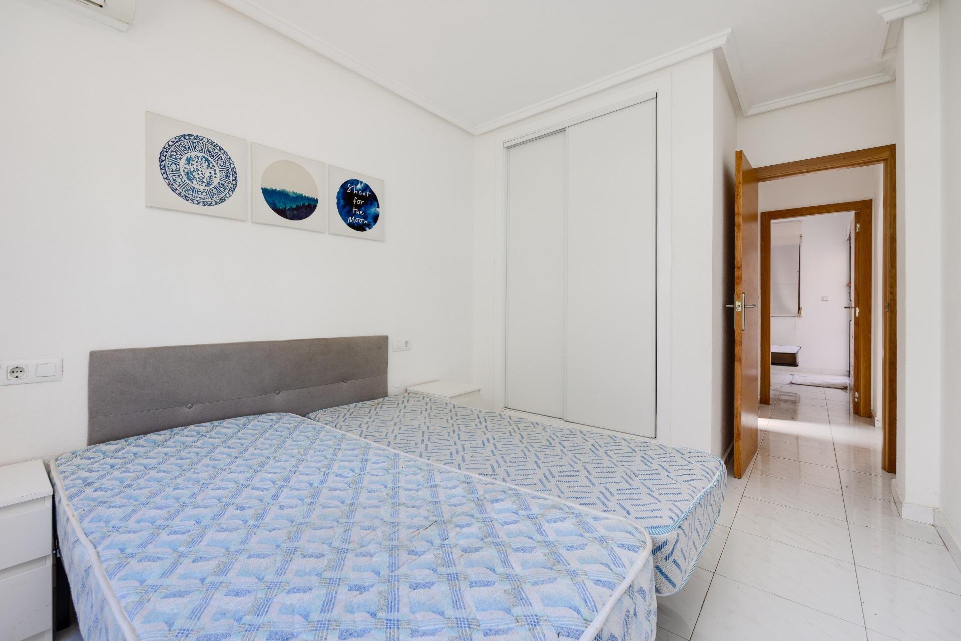 Wiederverkauf - Wohnung -
Torrevieja - Punta Prima
