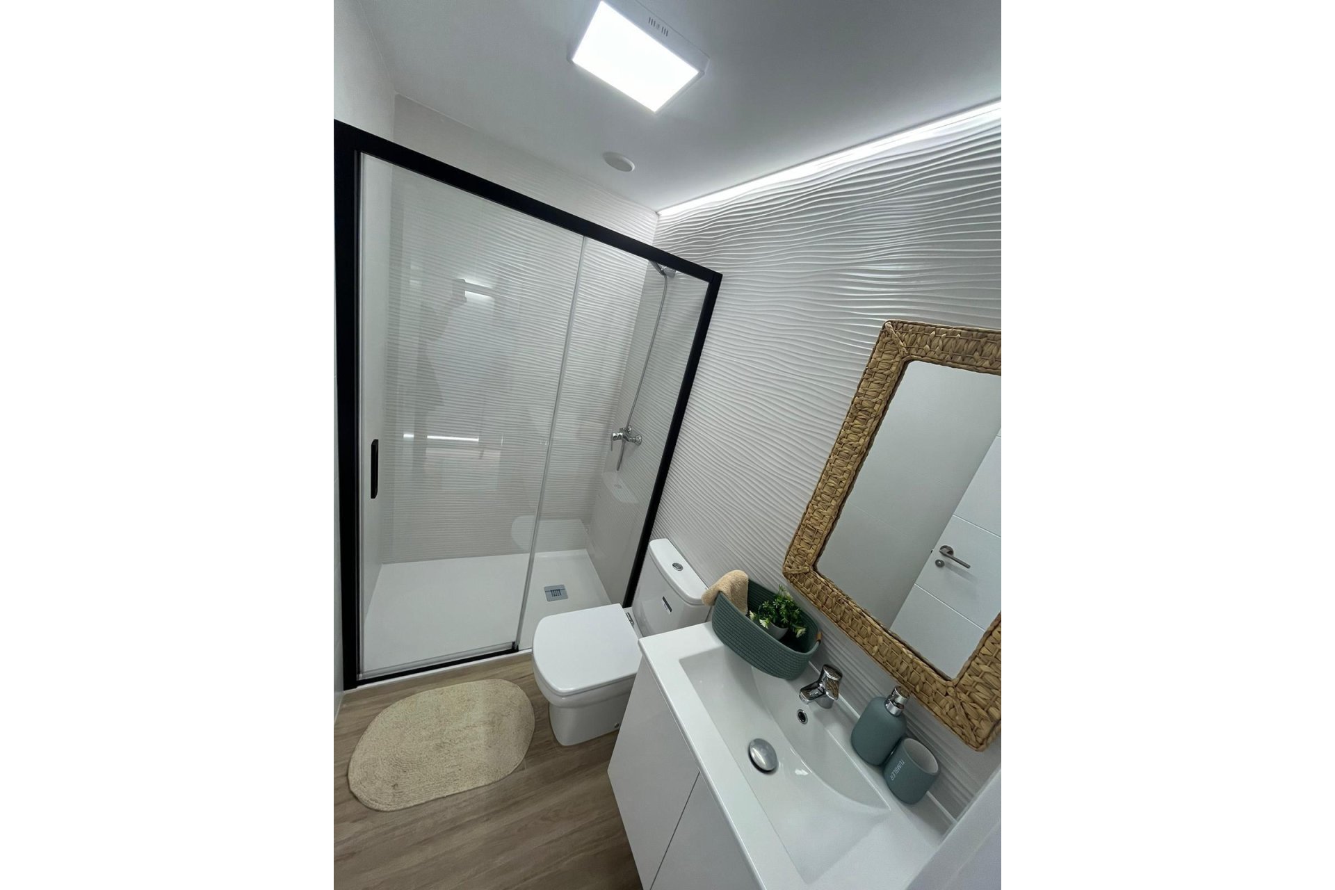 Wiederverkauf - Wohnung -
Torrevieja - Punta Prima