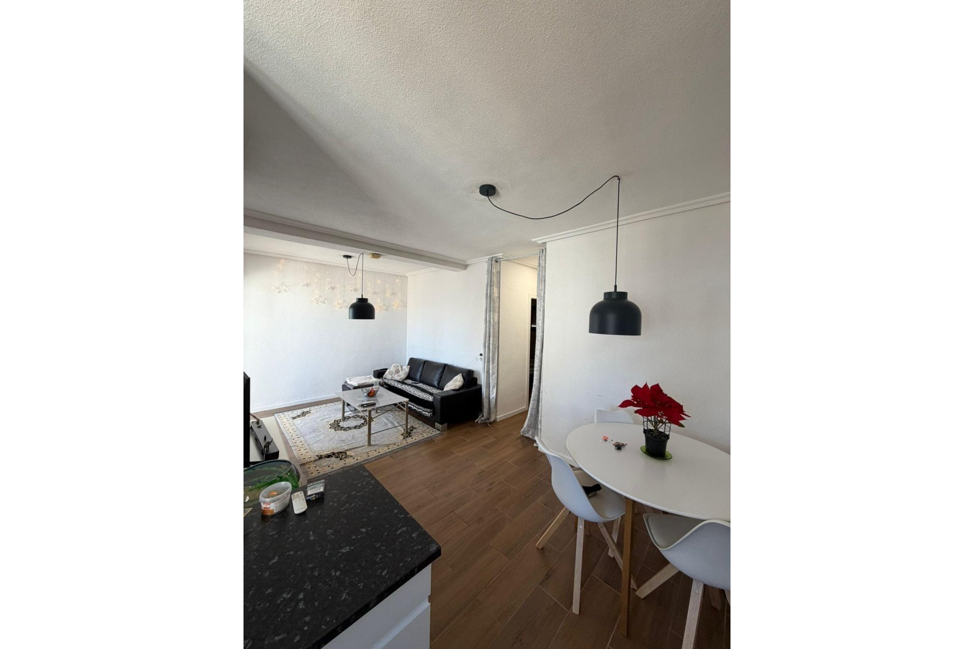 Wiederverkauf - Wohnung -
Torrevieja - Punta Prima