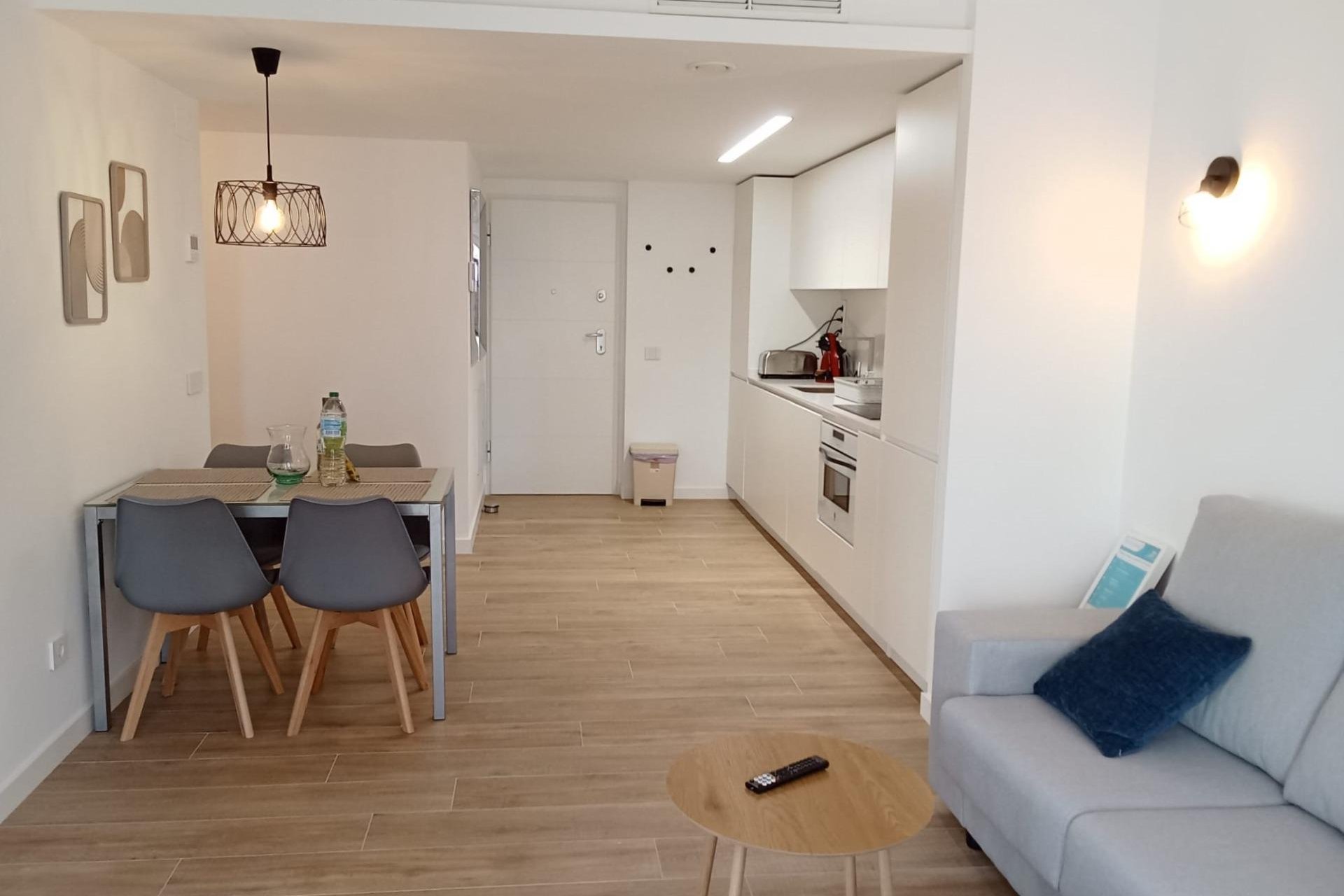 Wiederverkauf - Wohnung -
Torrevieja - Punta Prima