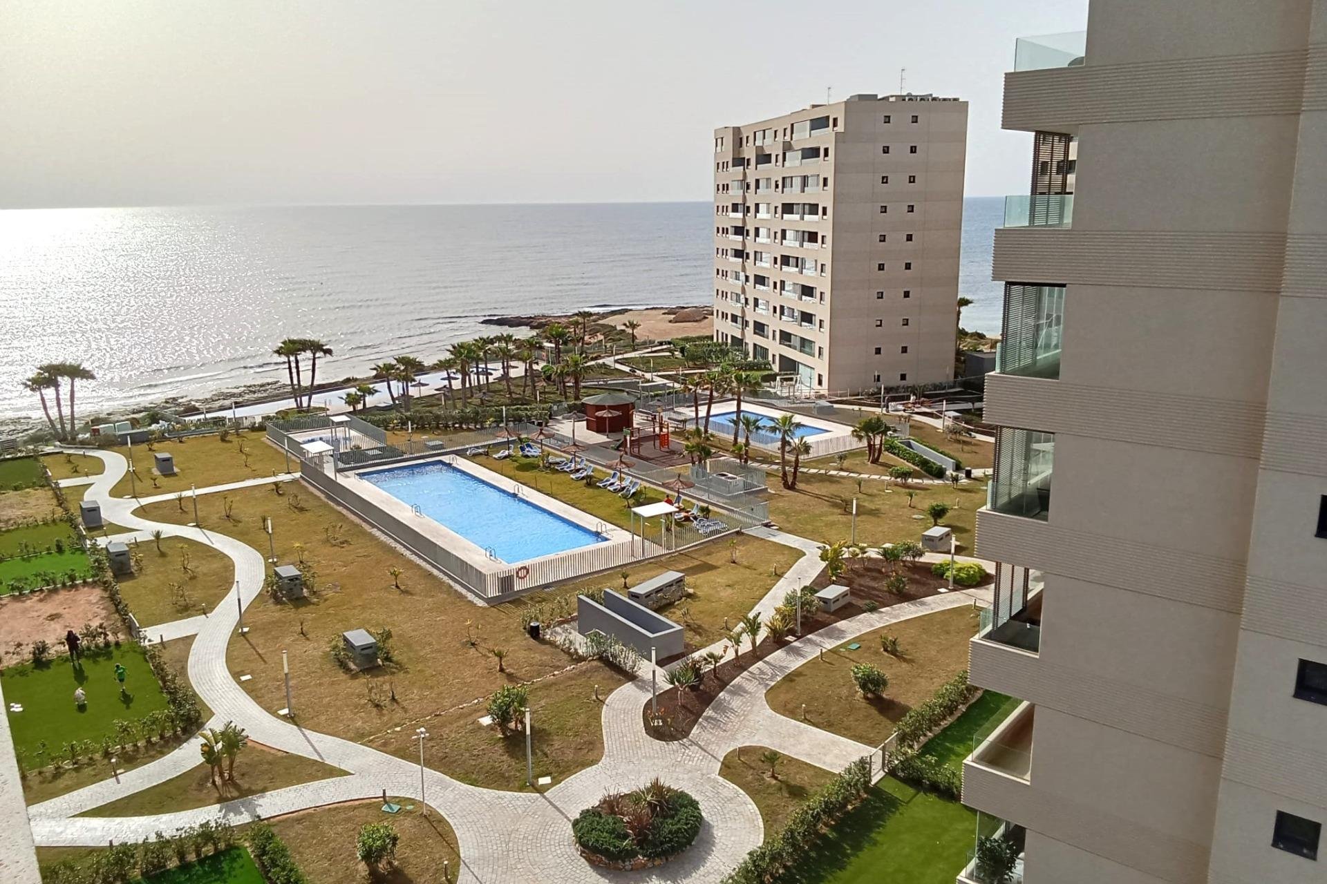 Wiederverkauf - Wohnung -
Torrevieja - Punta Prima