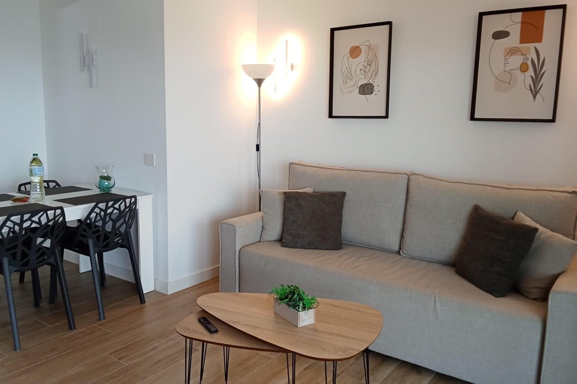 Wiederverkauf - Wohnung -
Torrevieja - Punta Prima