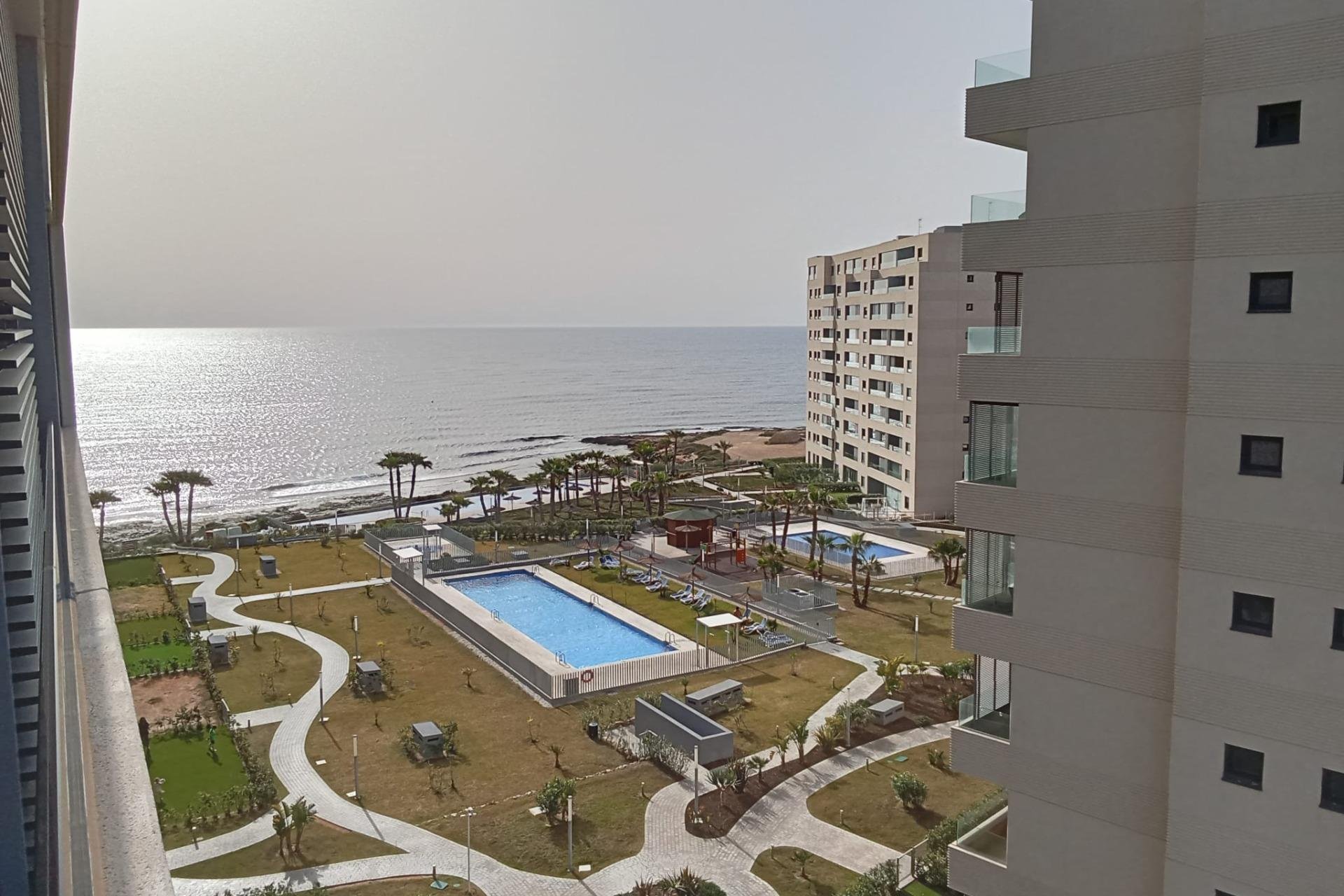 Wiederverkauf - Wohnung -
Torrevieja - Punta Prima