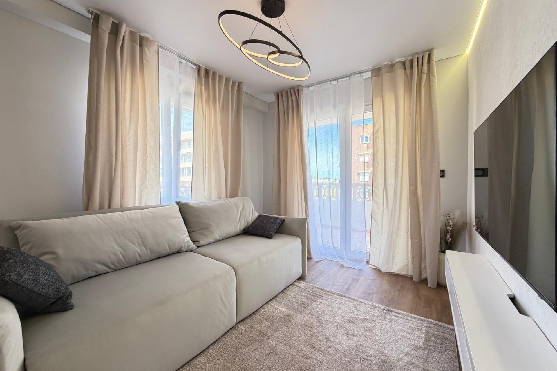 Wiederverkauf - Wohnung -
Torrevieja - Punta Prima