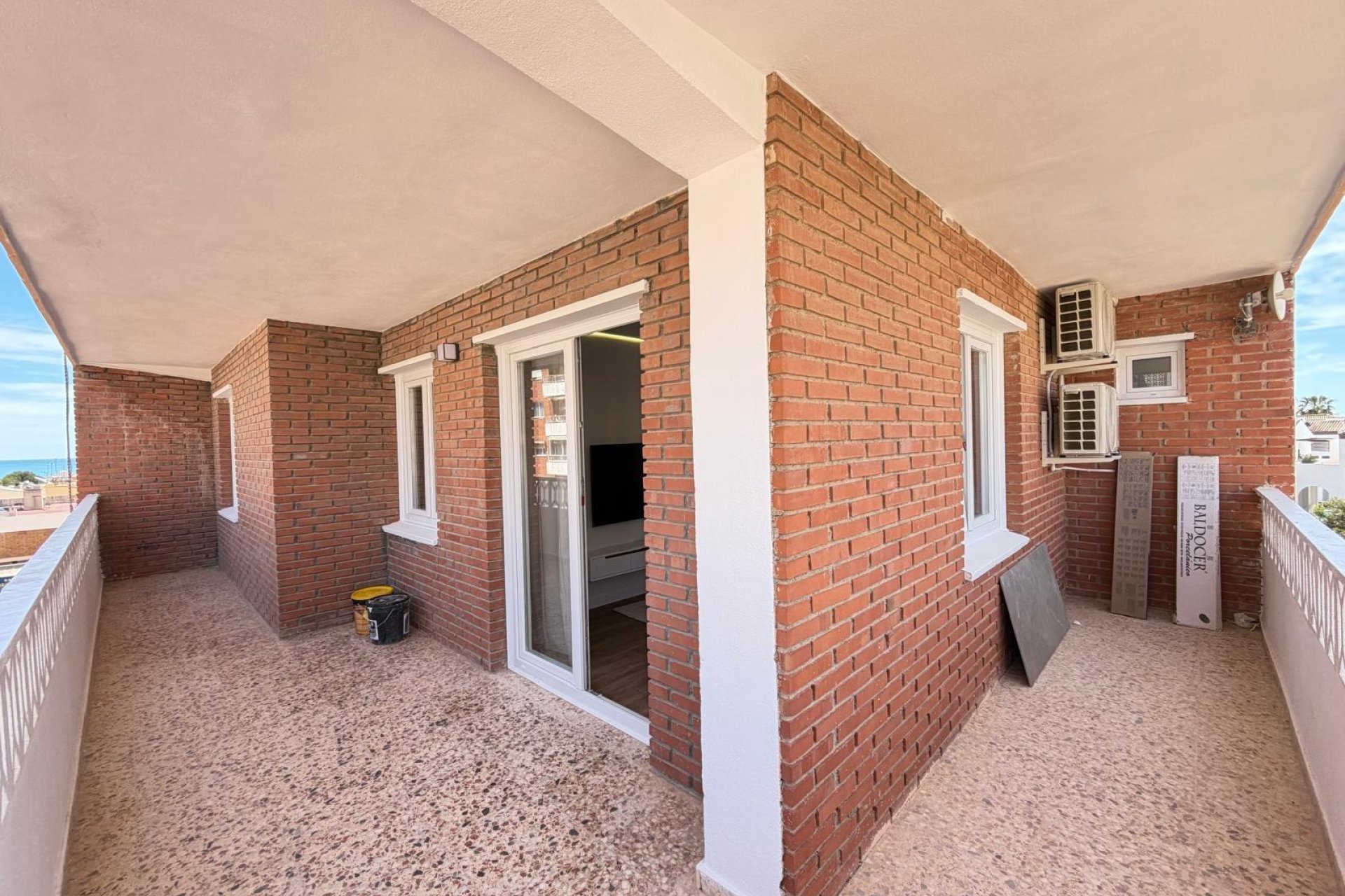 Wiederverkauf - Wohnung -
Torrevieja - Punta Prima