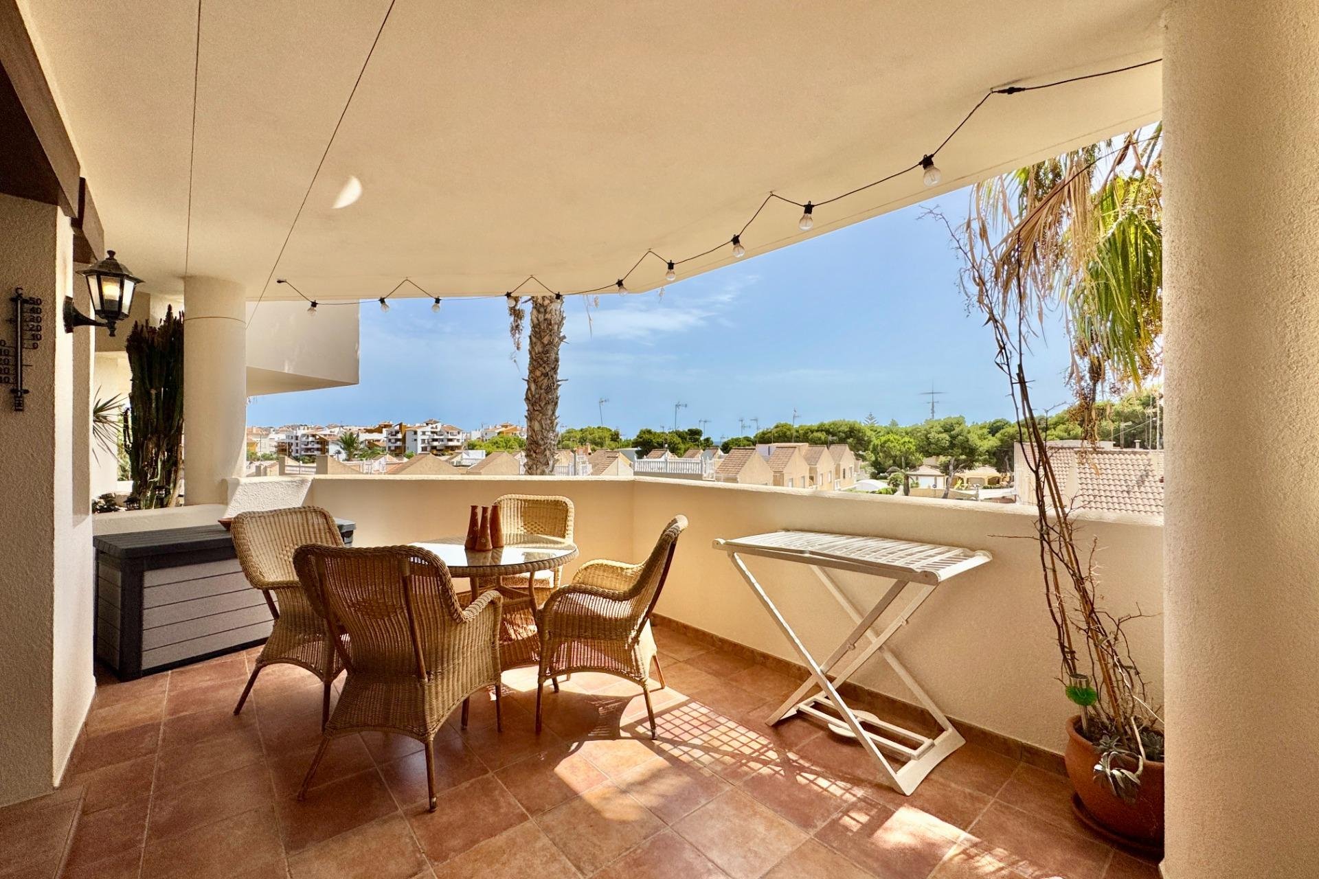 Wiederverkauf - Wohnung -
Torrevieja - Punta Prima
