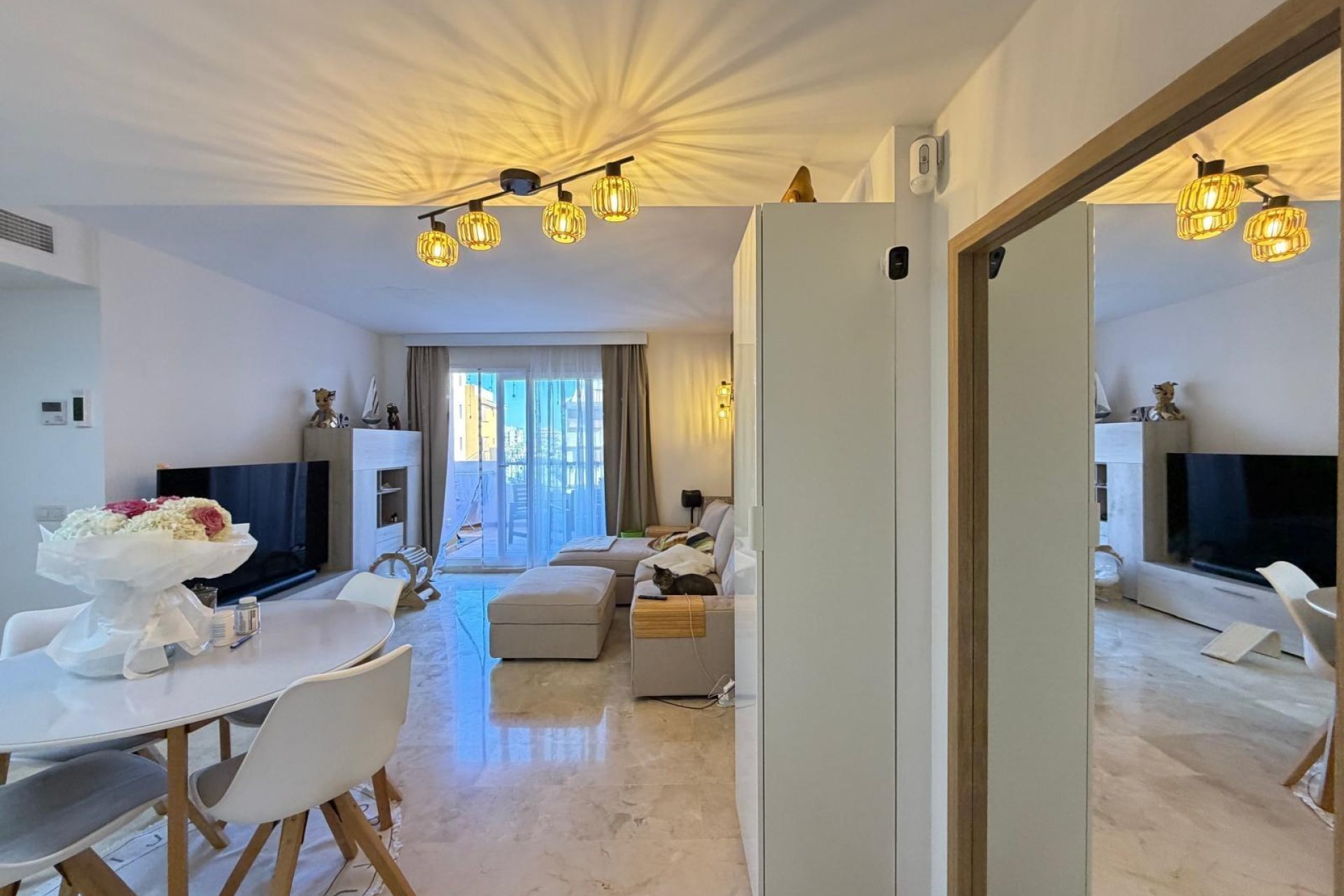 Wiederverkauf - Wohnung -
Torrevieja - Punta Prima