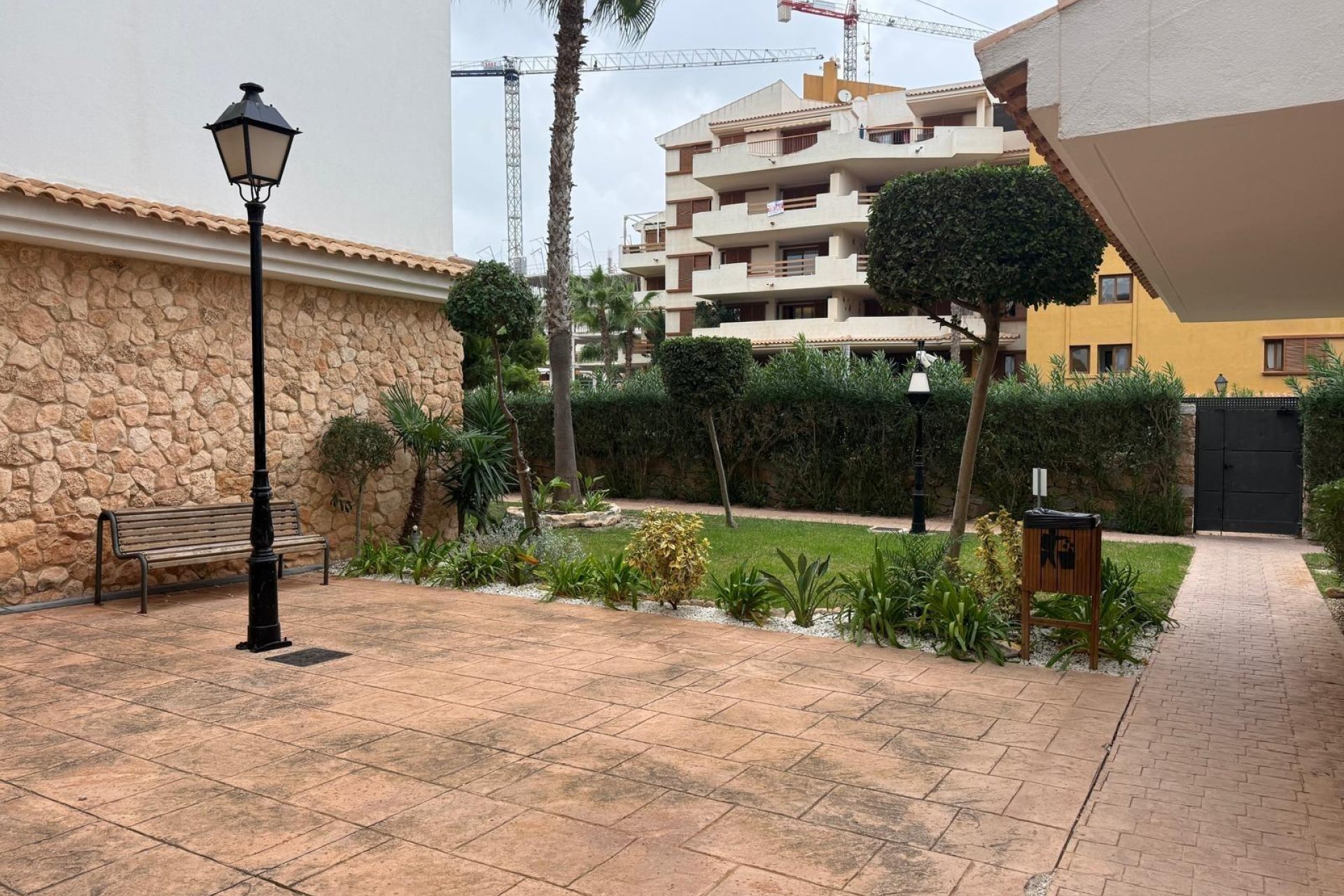 Wiederverkauf - Wohnung -
Torrevieja - Punta Prima