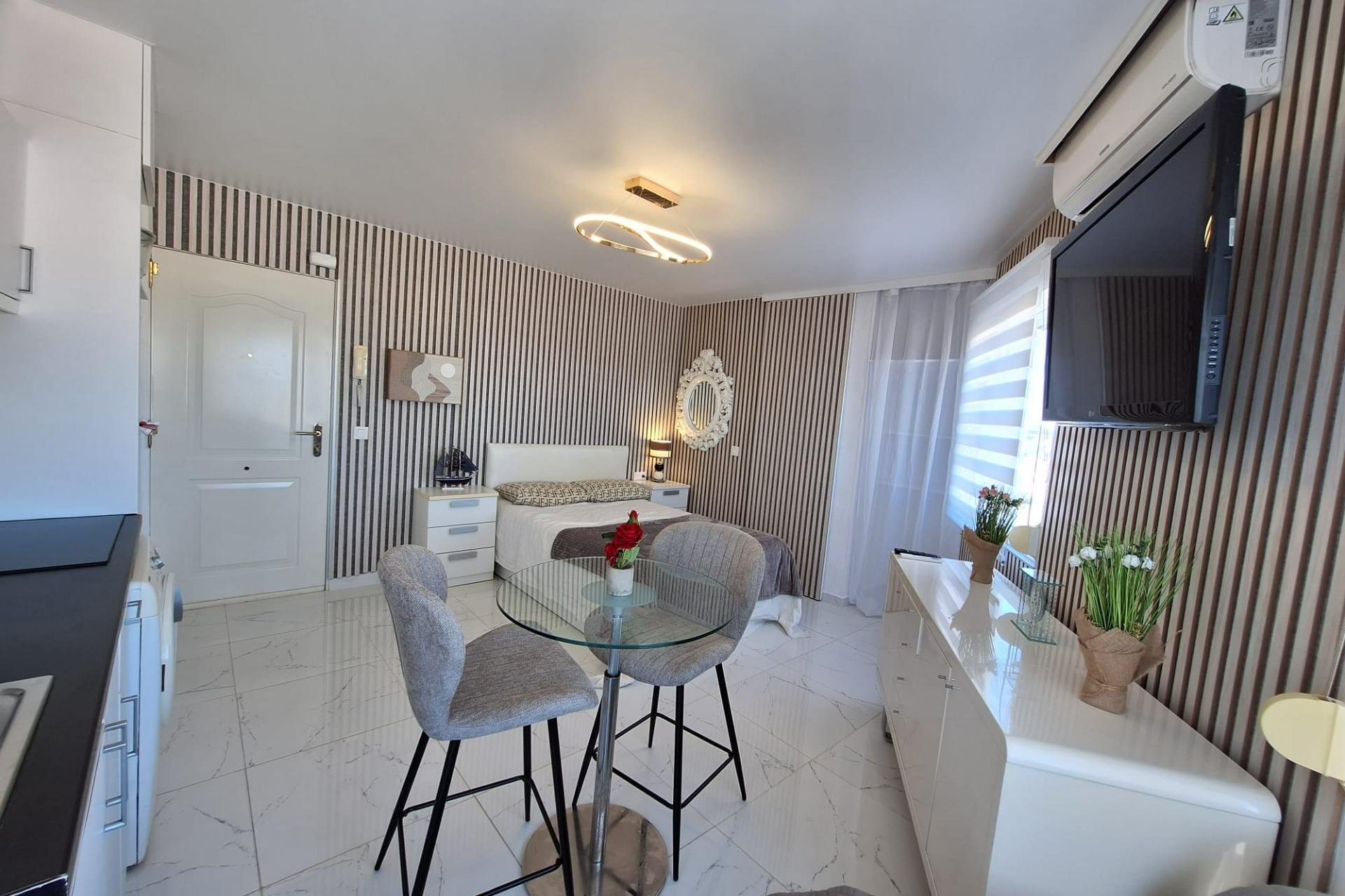 Wiederverkauf - Wohnung -
Torrevieja - Torrejón