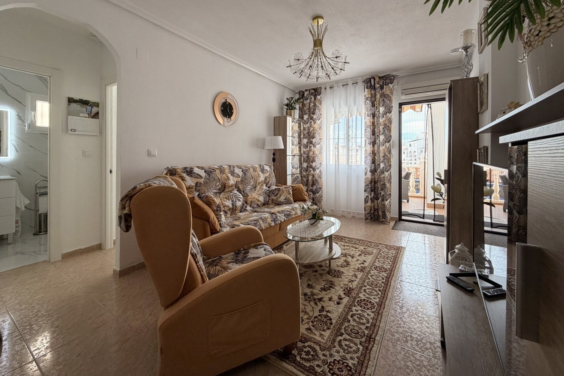 Wiederverkauf - Wohnung -
Torrevieja - Urb. Calas Blancas III