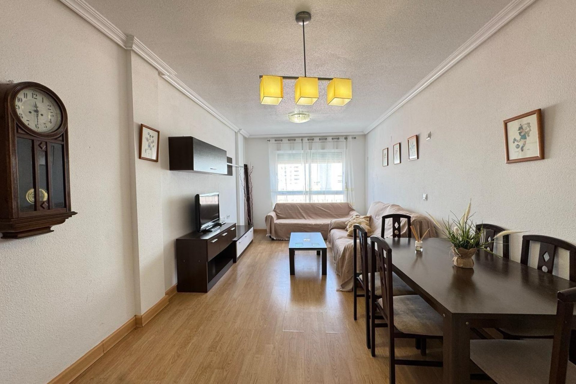 Wiederverkauf - Wohnung -
Torrevieja