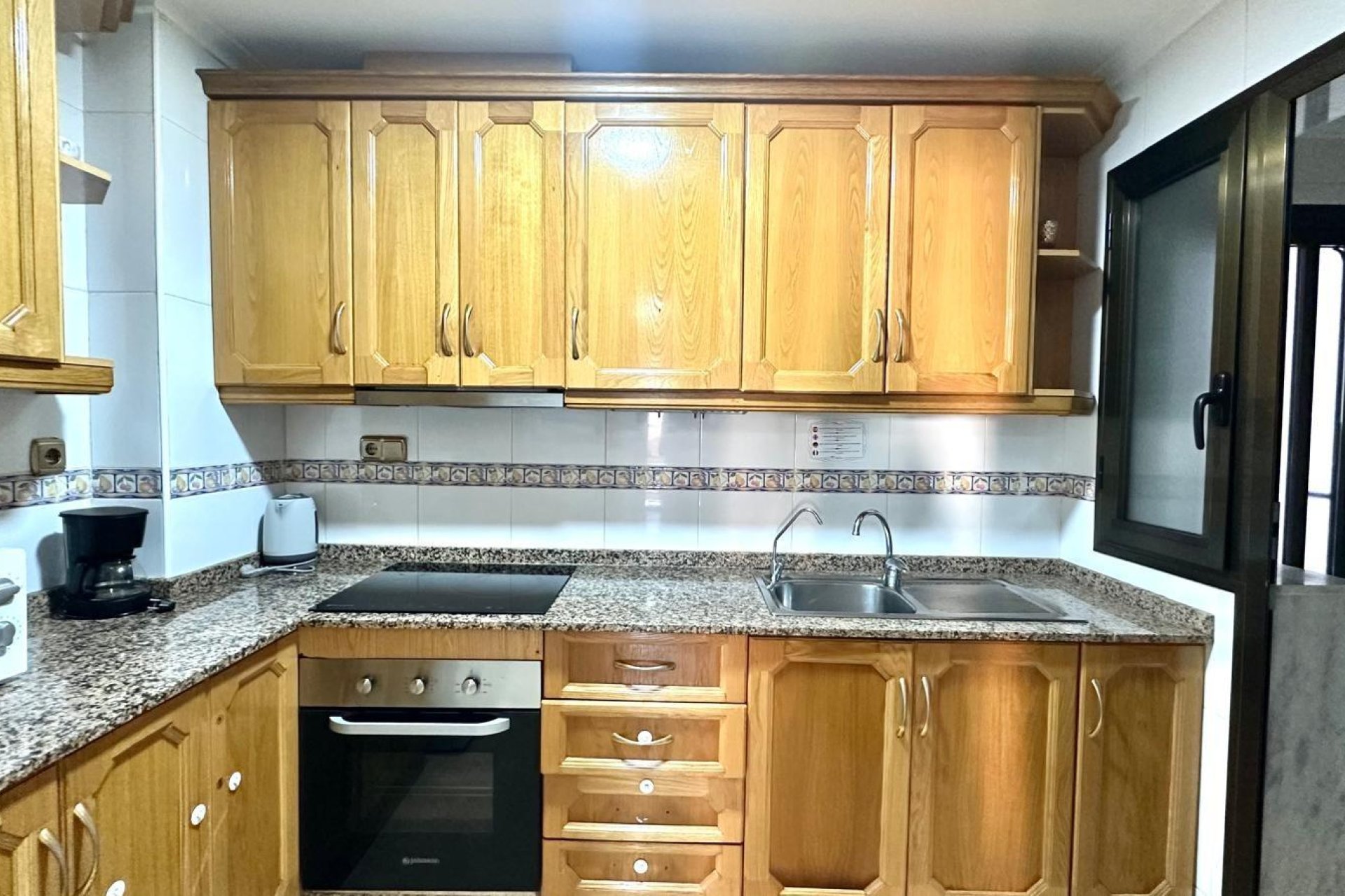 Wiederverkauf - Wohnung -
Torrevieja