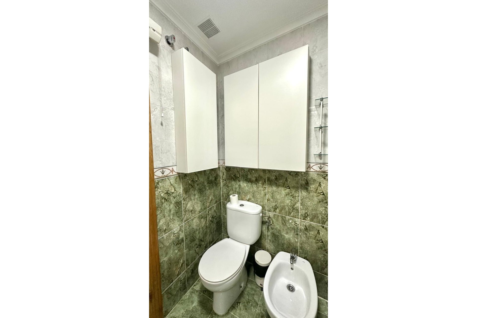 Wiederverkauf - Wohnung -
Torrevieja