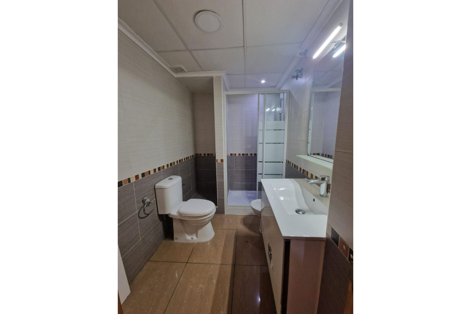 Wiederverkauf - Wohnung -
Torrevieja