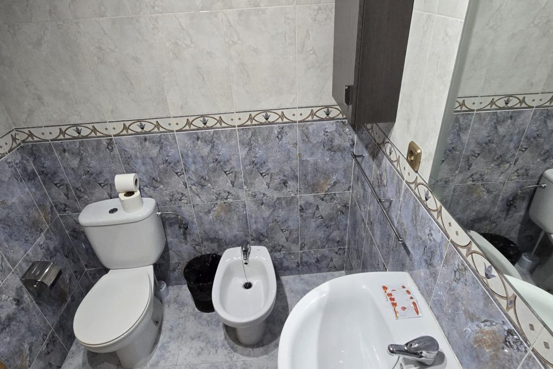 Wiederverkauf - Wohnung -
Torrevieja